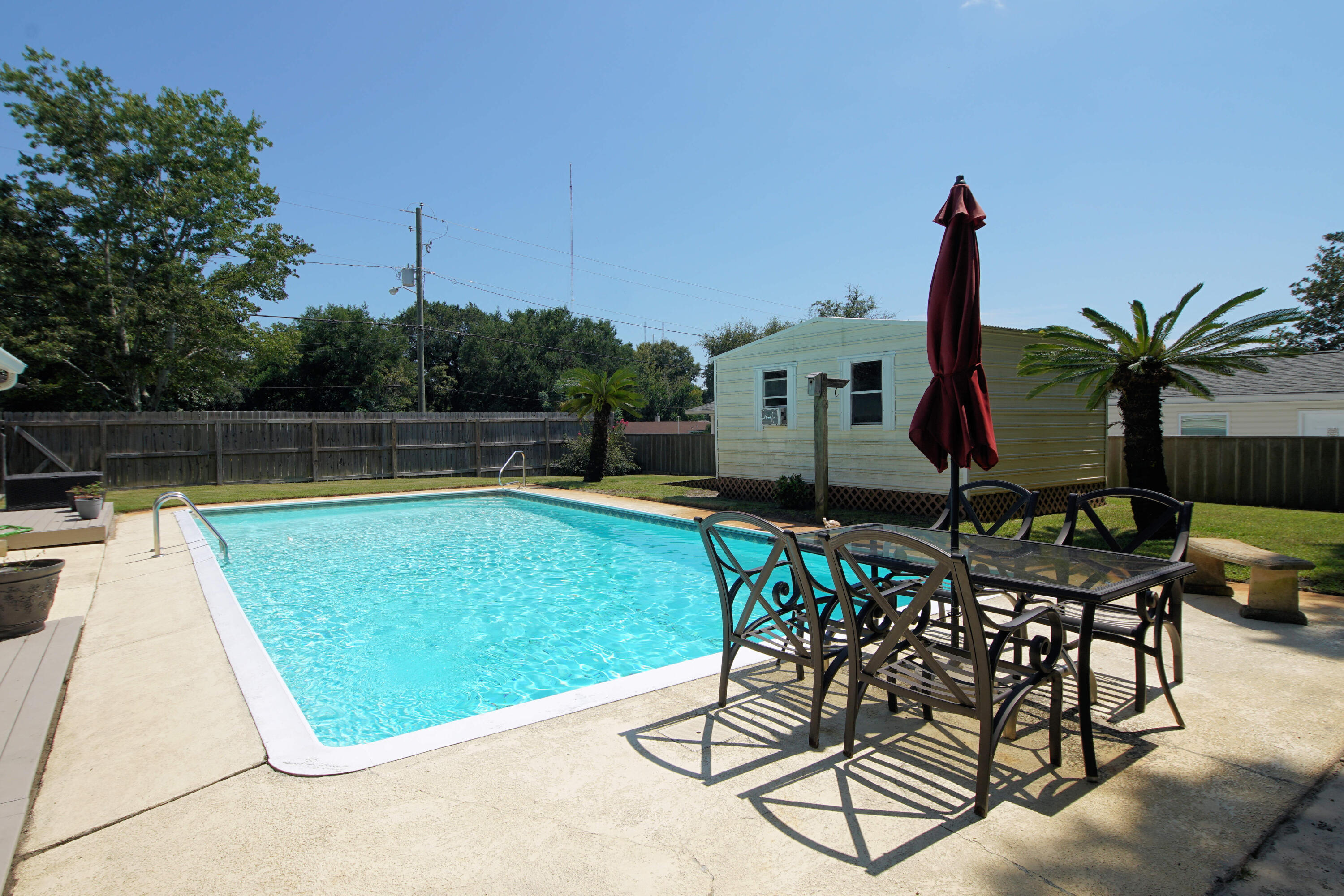 VICTORIA GARDENS 1 - Residential