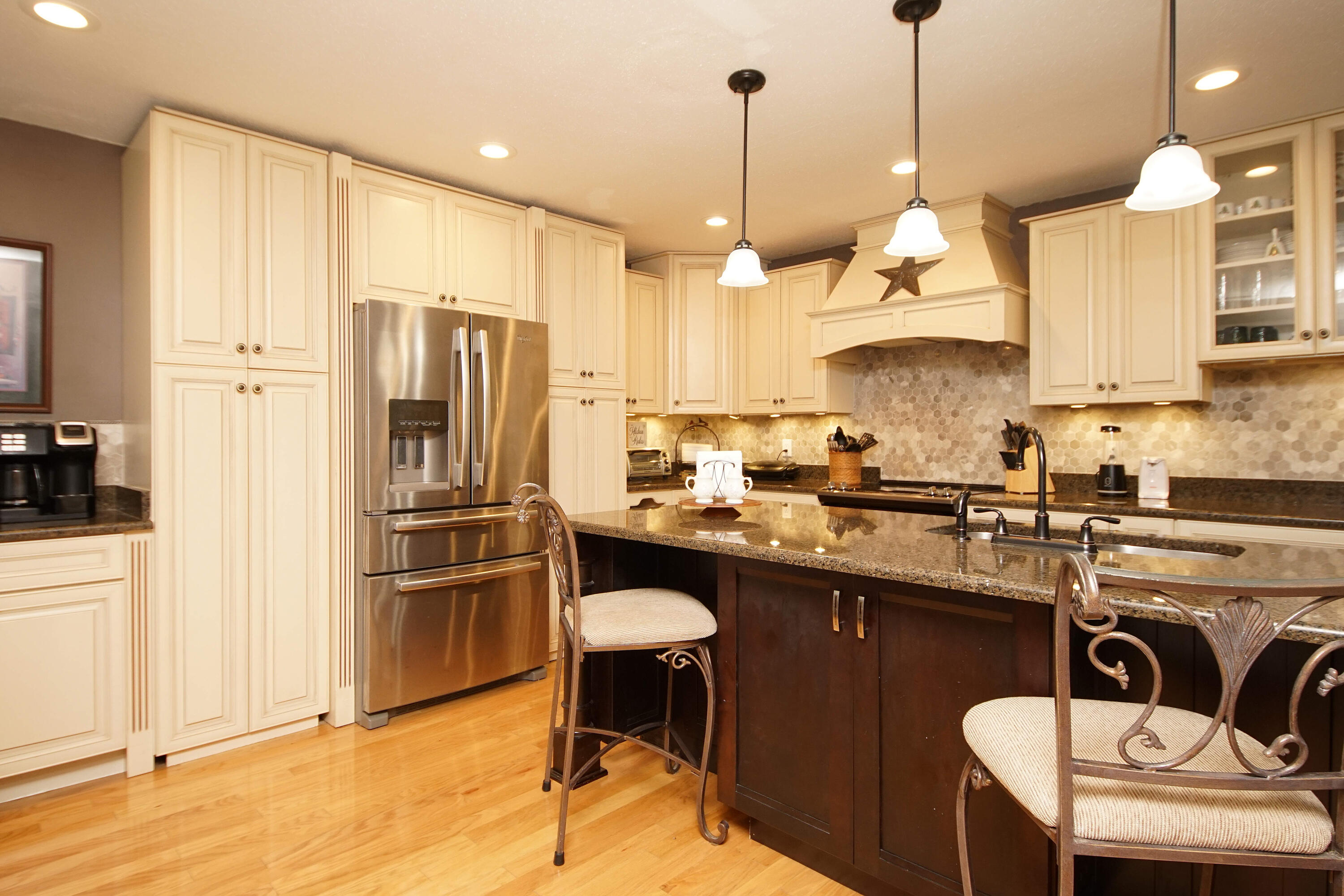 VICTORIA GARDENS 1 - Residential