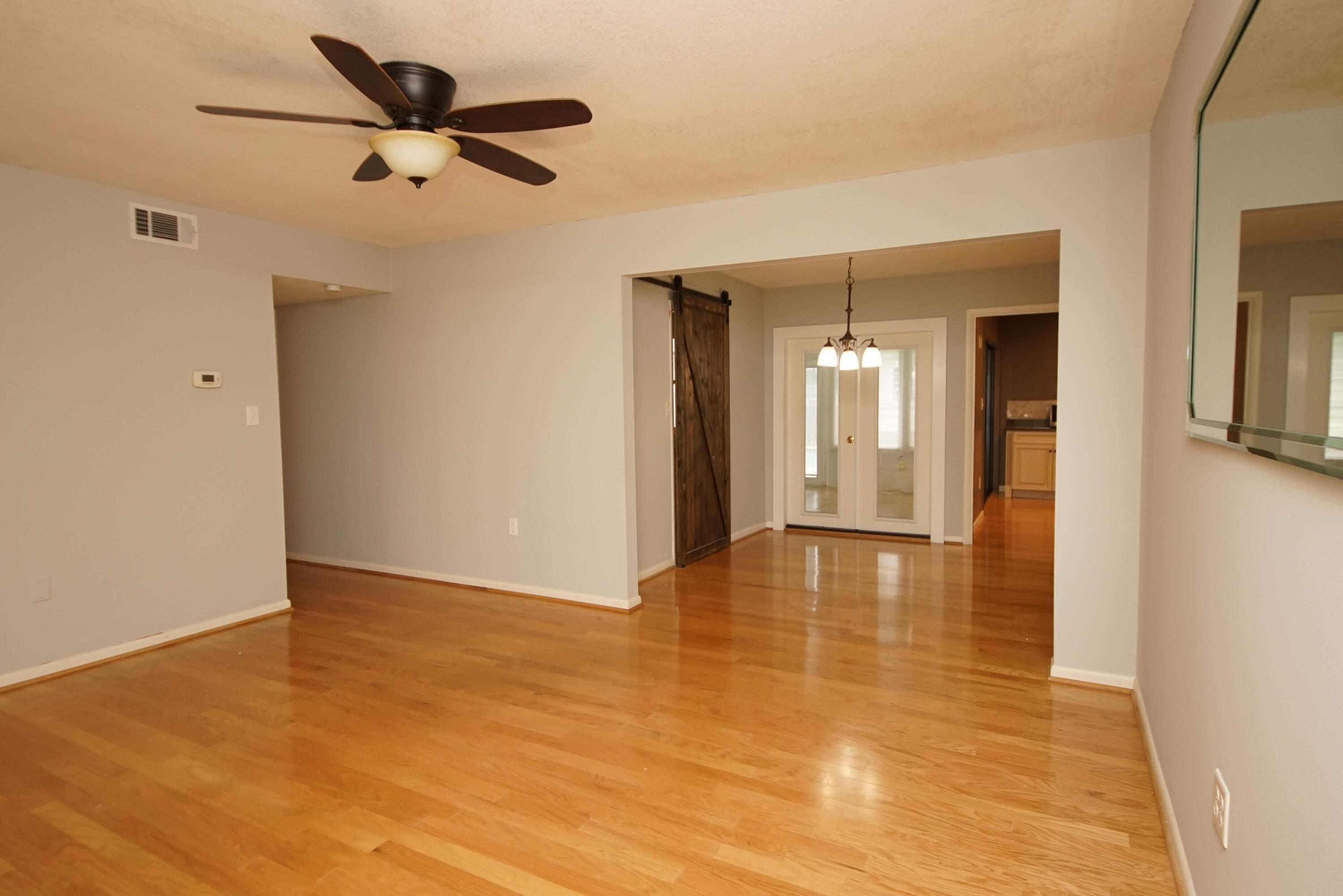 VICTORIA GARDENS 1 - Residential