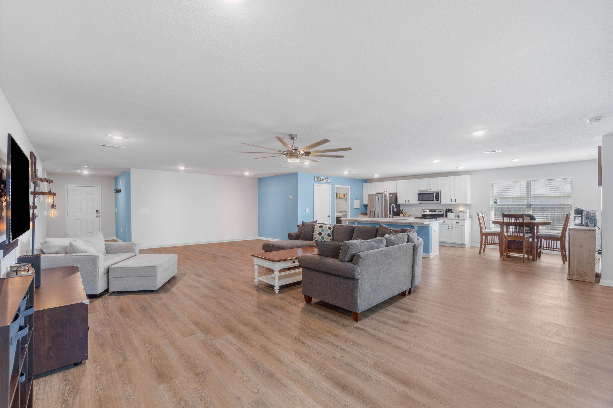 TIMBERLAND RIDGE - Residential