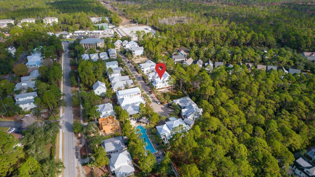 COTTAGES AT EASTERN LAKE - Residential