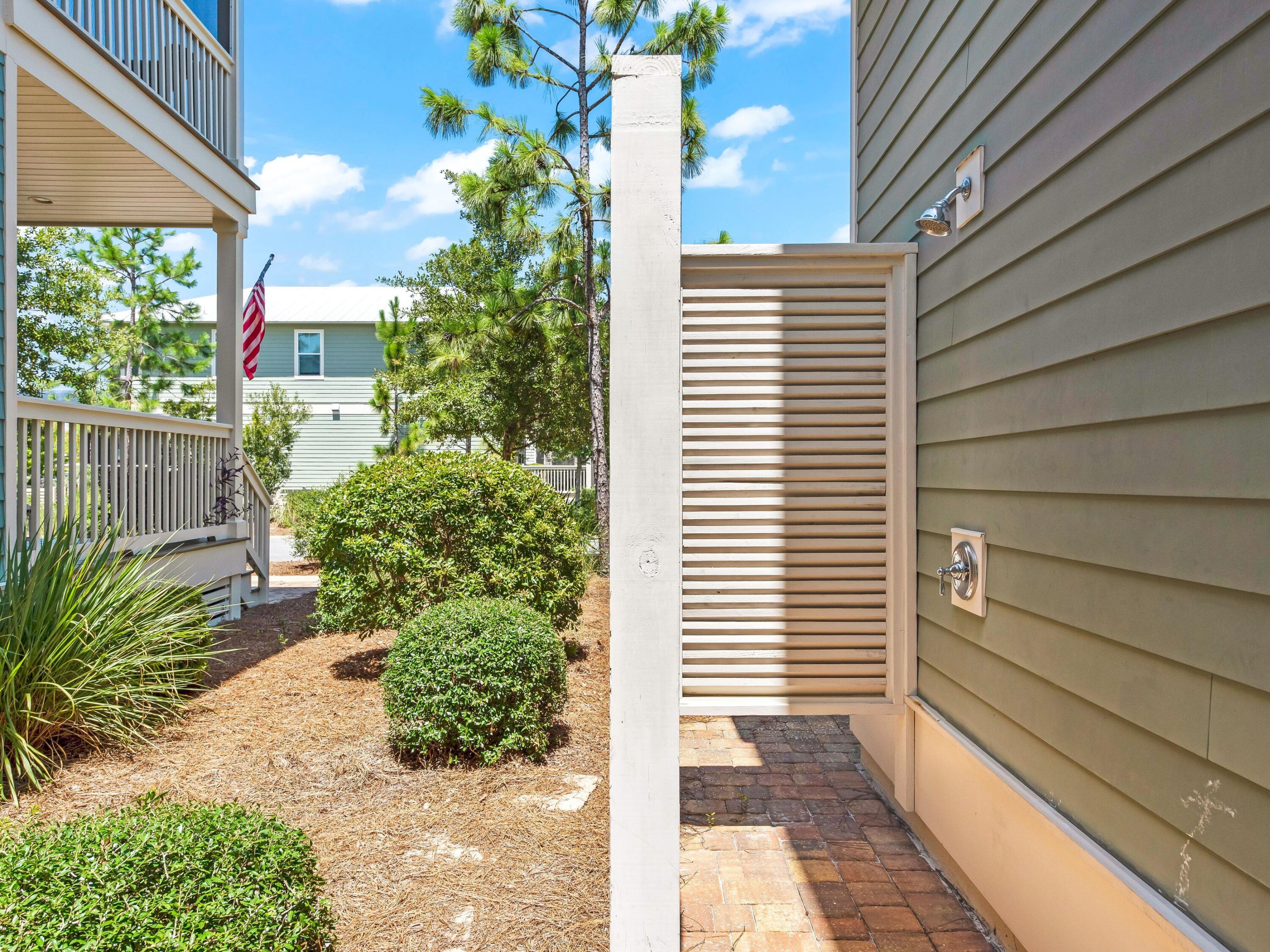 NATUREWALK AT SEAGROVE - Residential