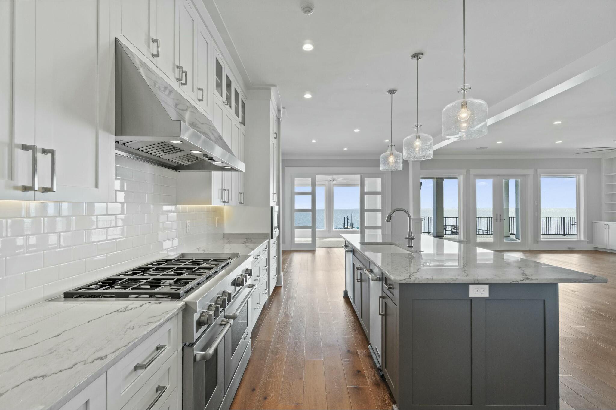 SOUNDSIDE RESUB - Residential