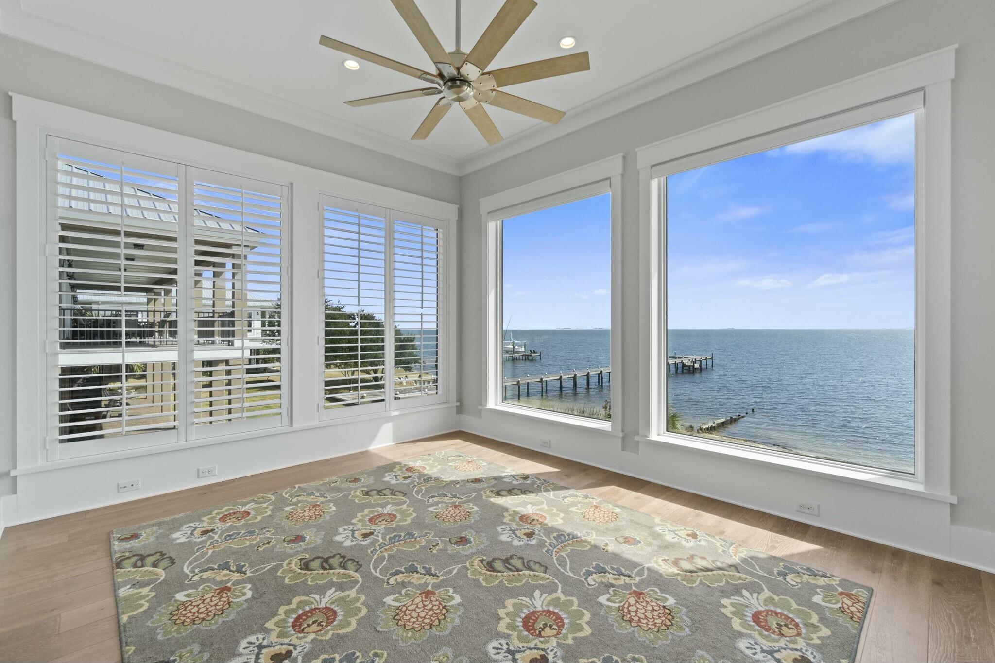 SOUNDSIDE RESUB - Residential