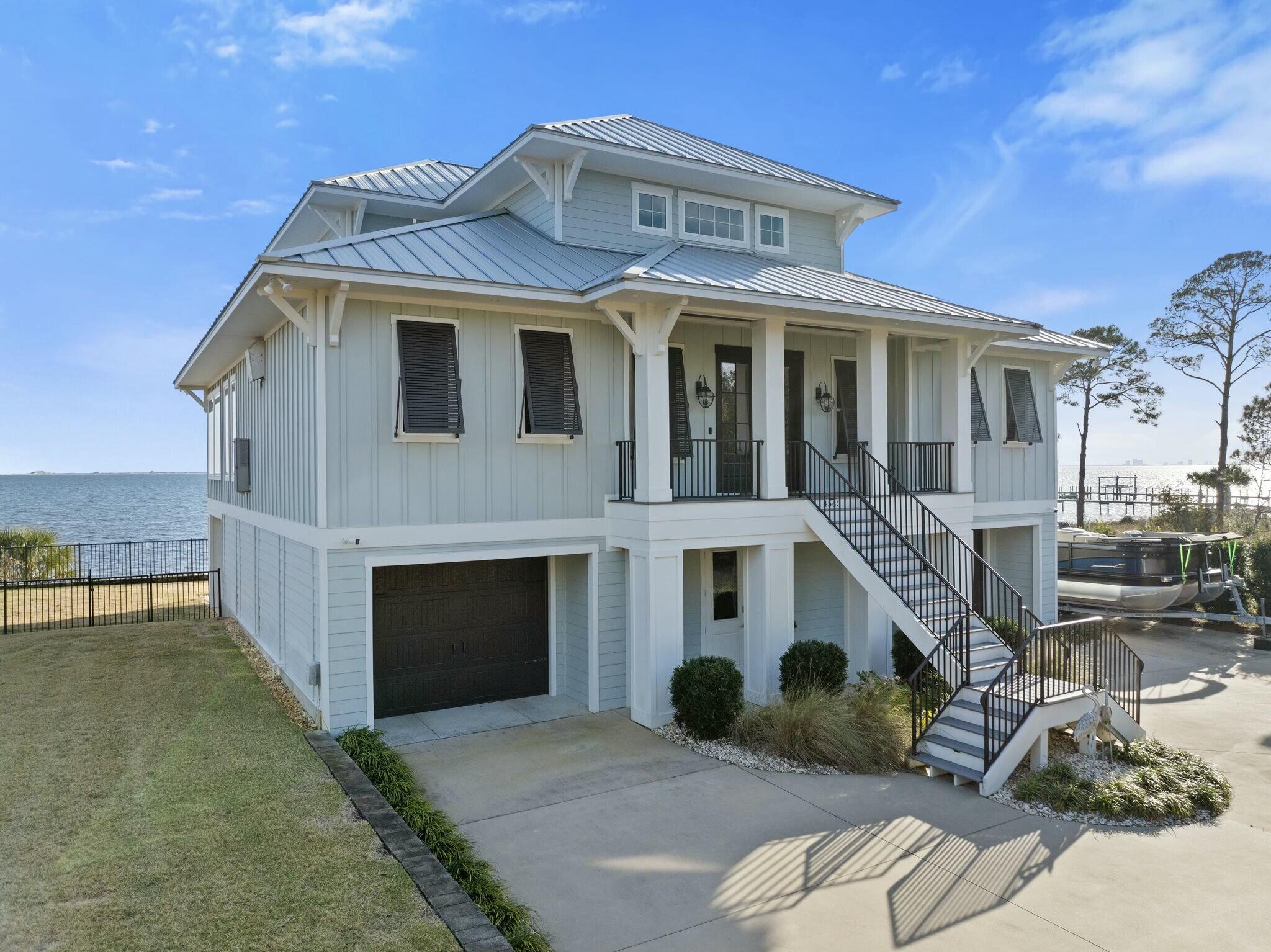 SOUNDSIDE RESUB - Residential