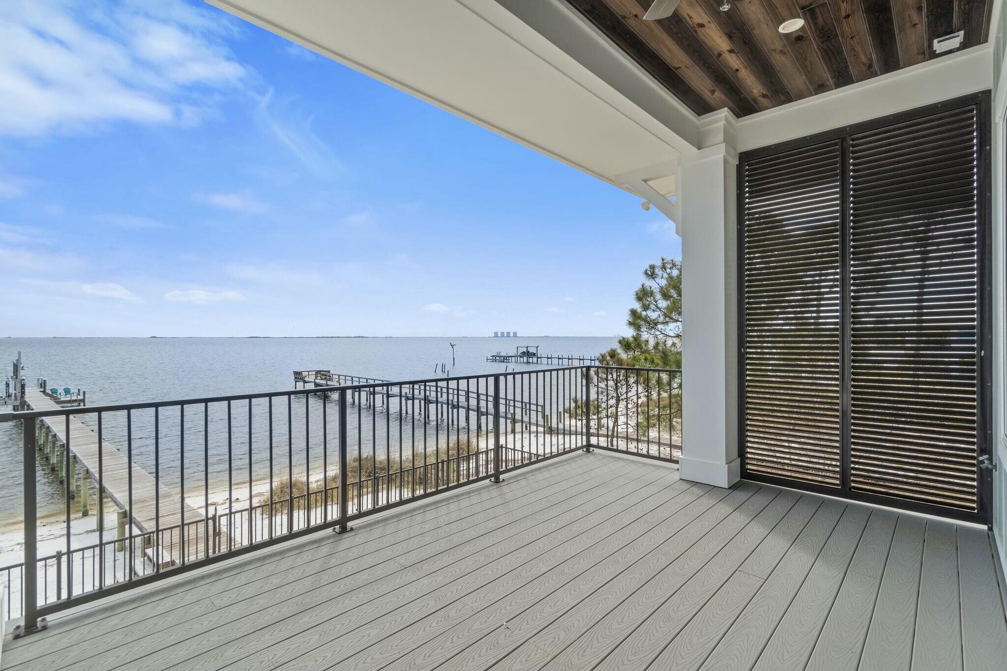 SOUNDSIDE RESUB - Residential