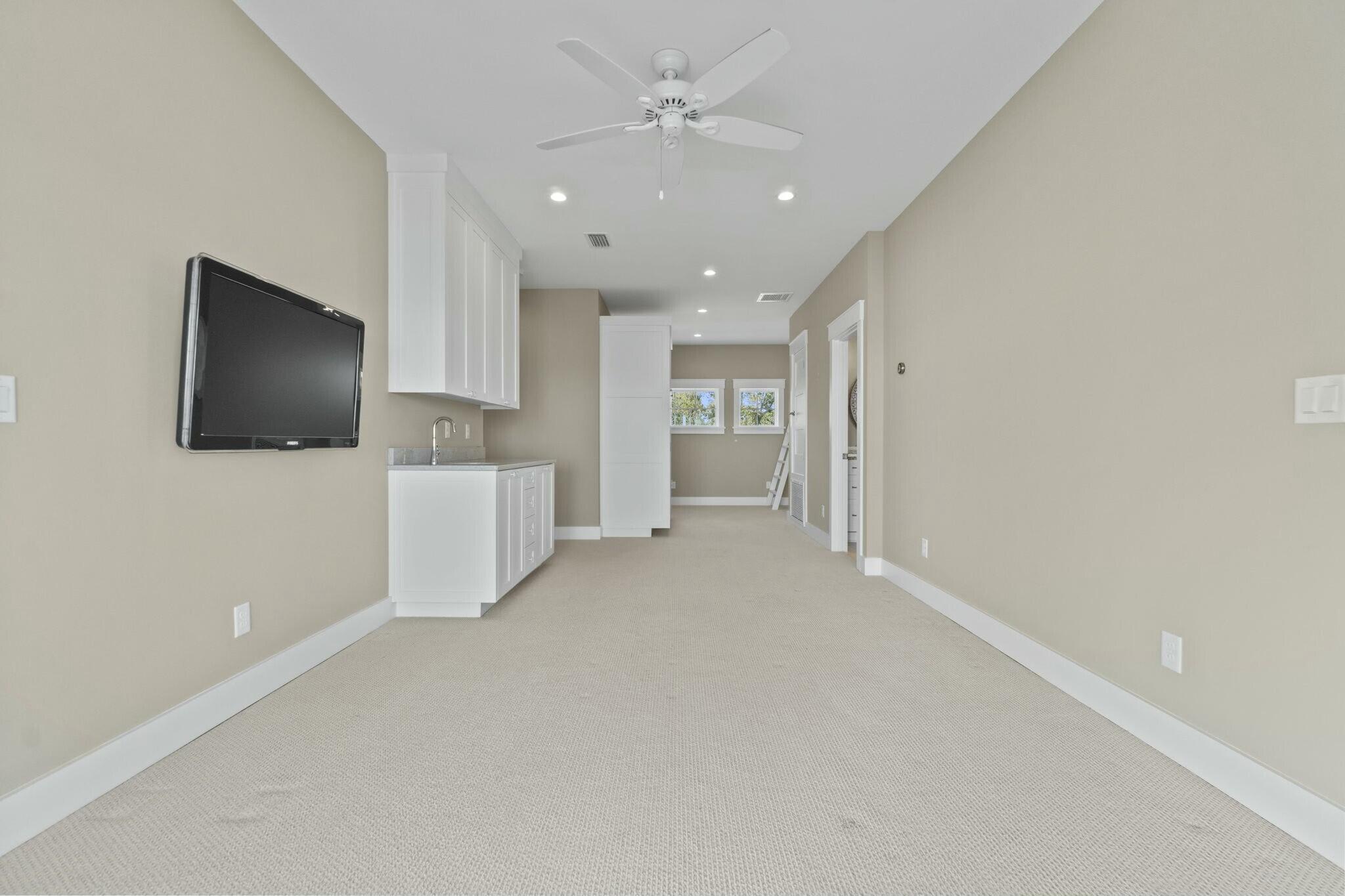 SOUNDSIDE RESUB - Residential
