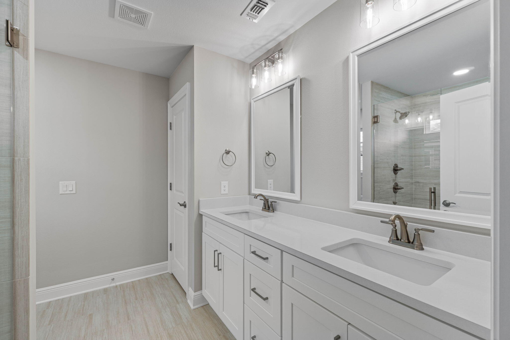 Navarre 2nd Add - Residential