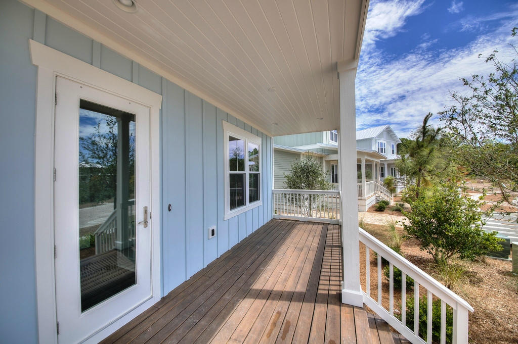 NATUREWALK AT SEAGROVE - Residential