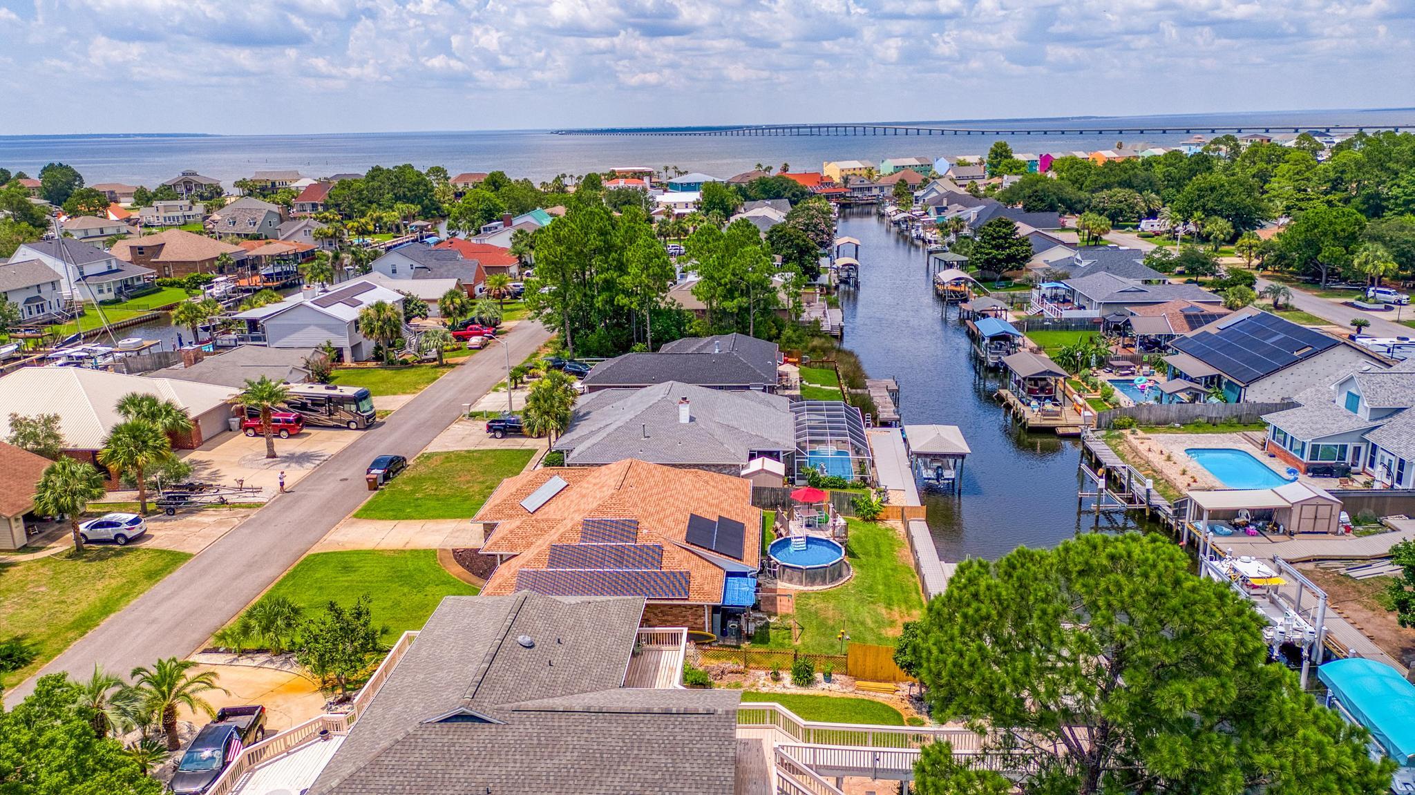 POLYNESIAN ISLANDS - Residential