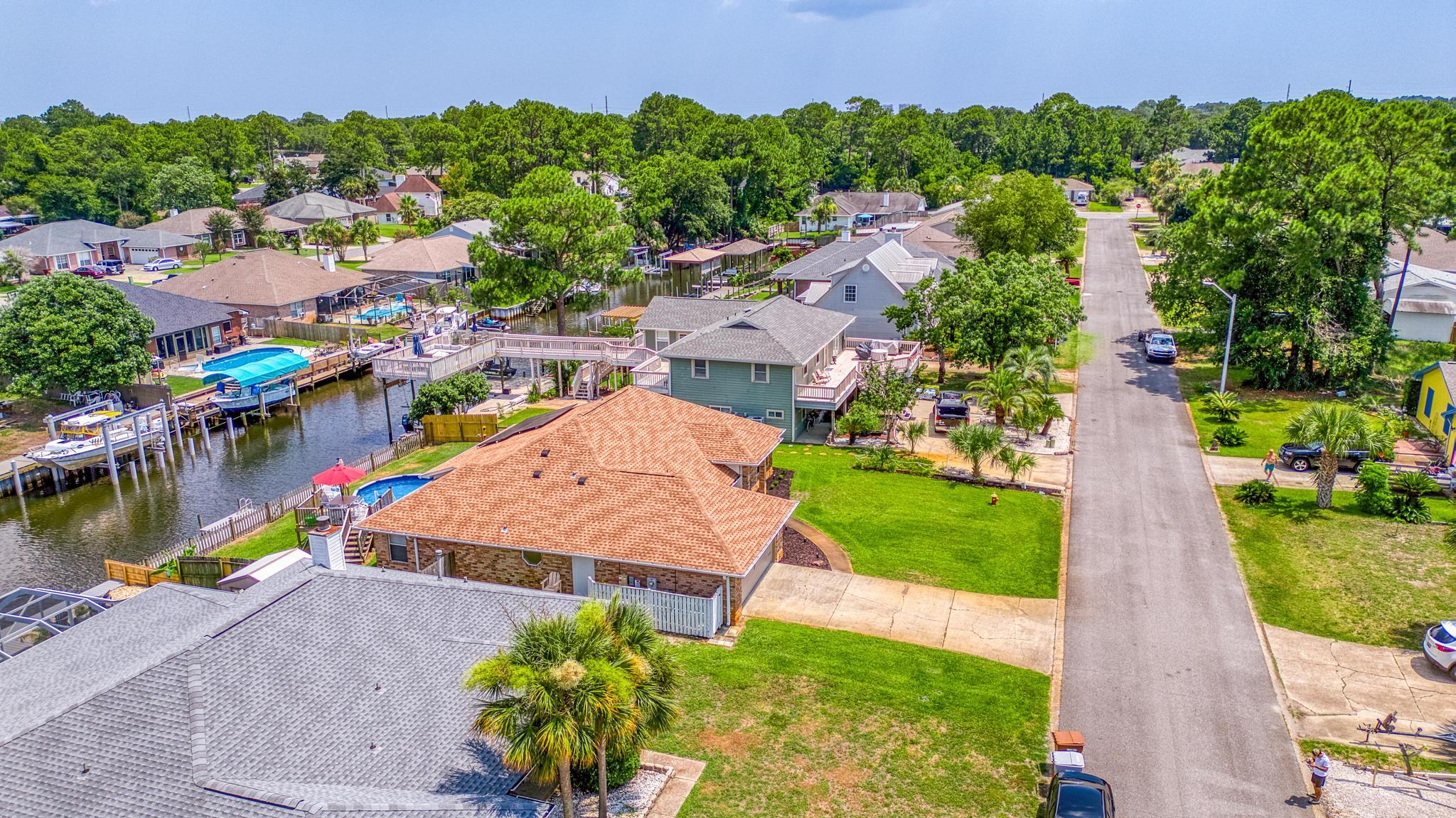 POLYNESIAN ISLANDS - Residential
