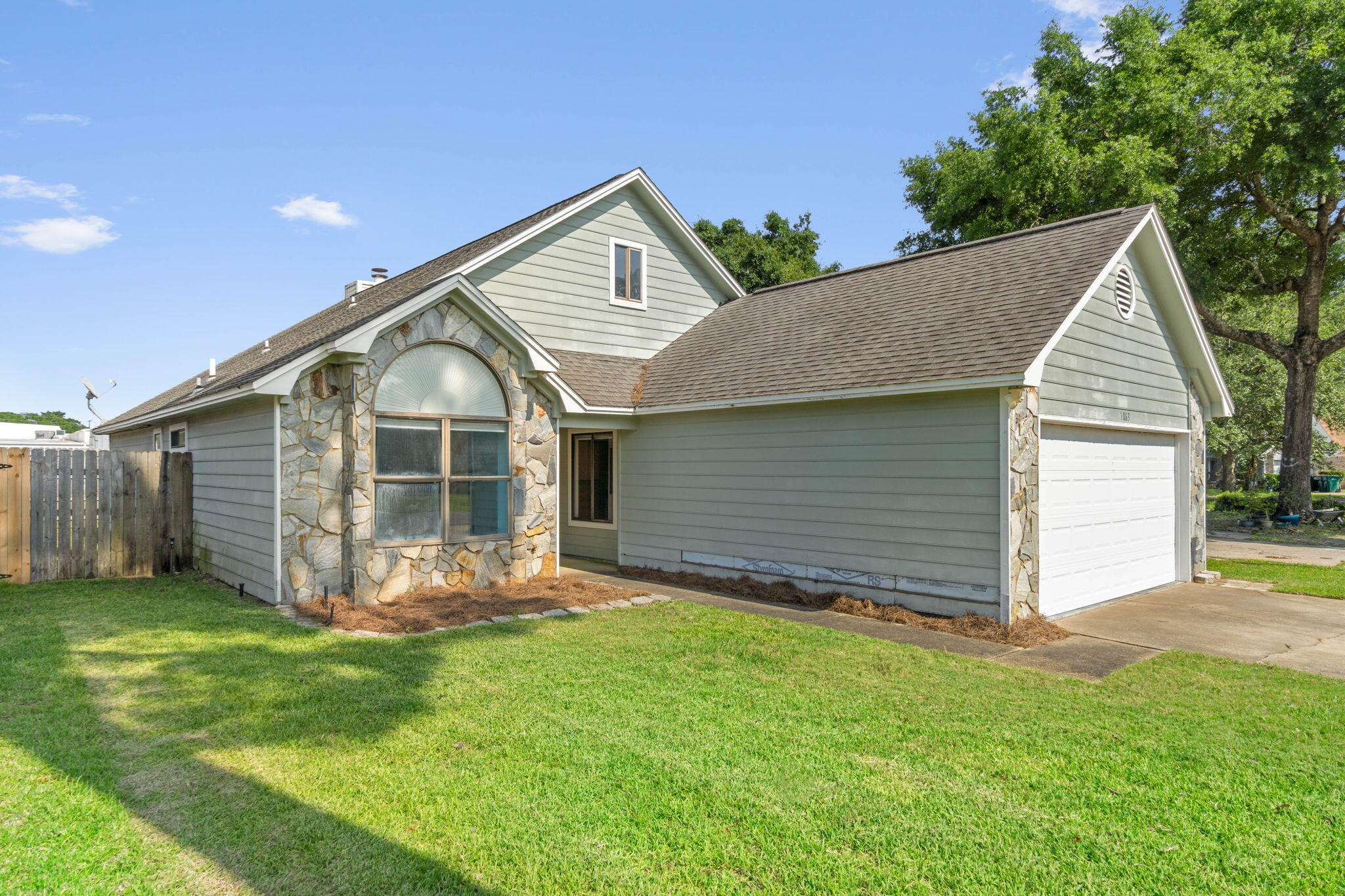 WINDMILL TERRACE - Residential
