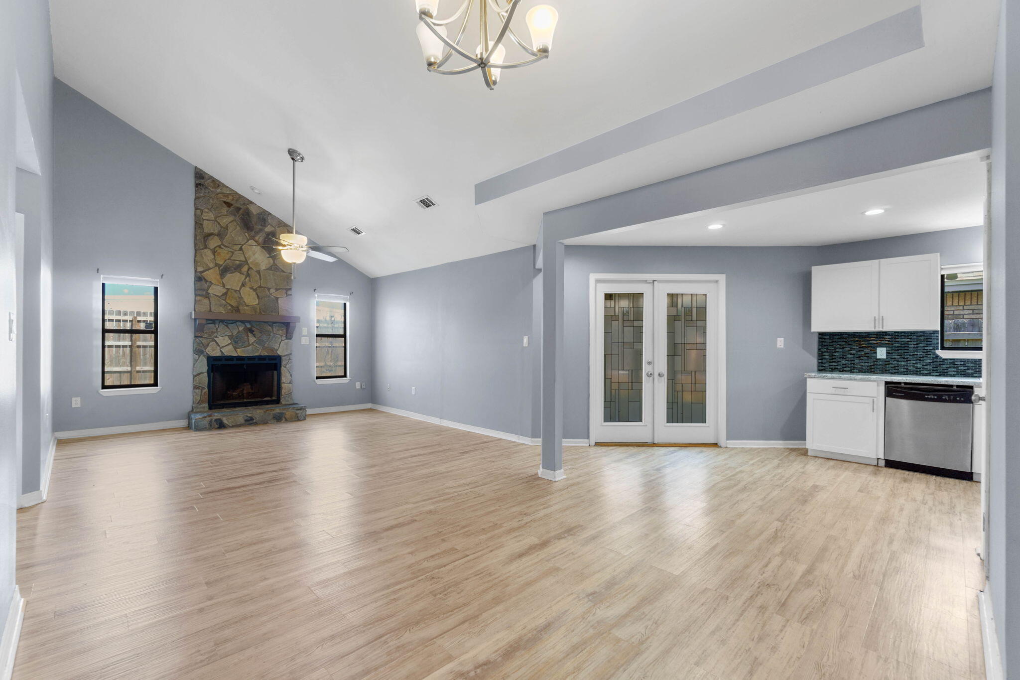 WINDMILL TERRACE - Residential