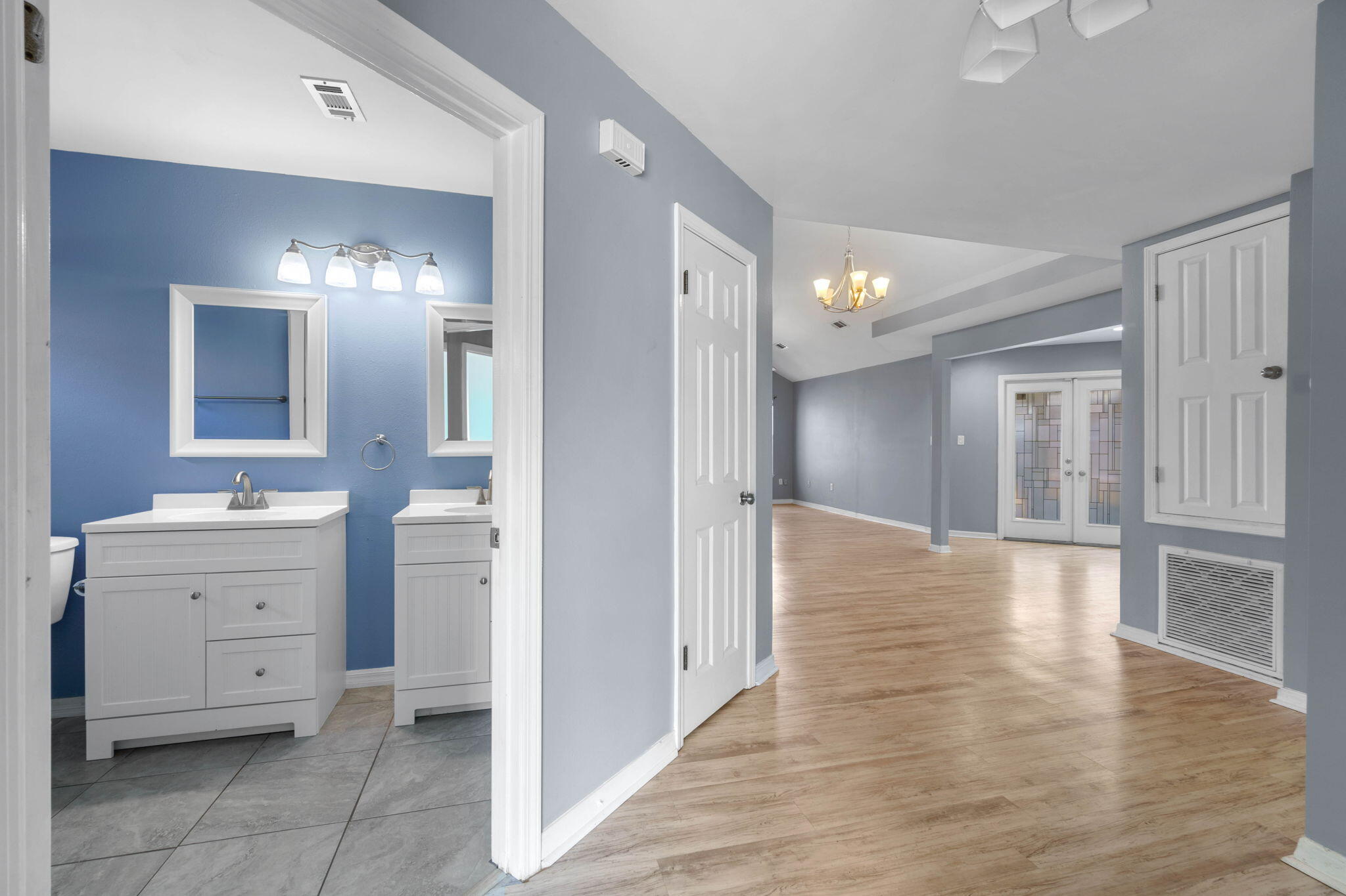 WINDMILL TERRACE - Residential