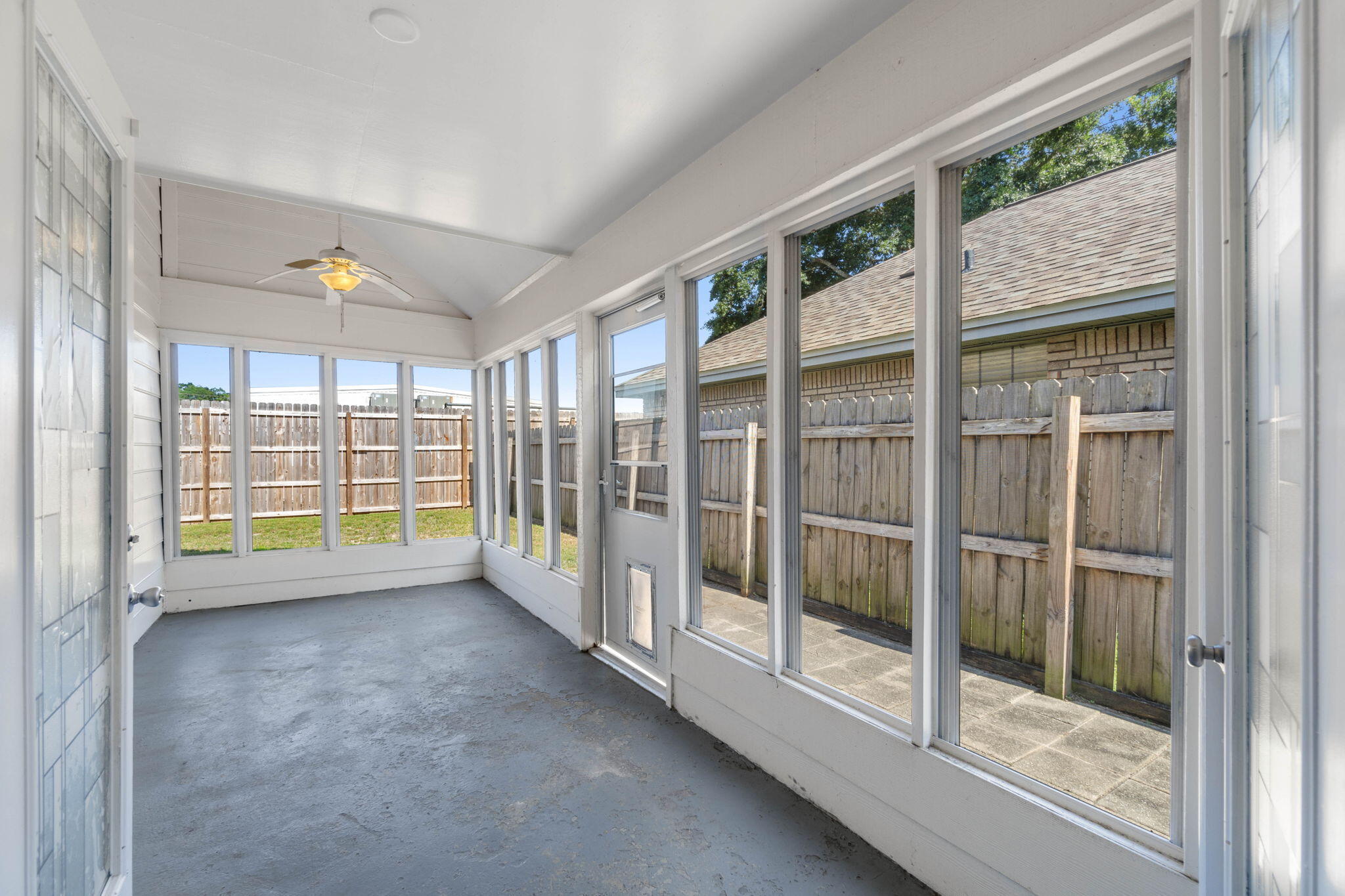 WINDMILL TERRACE - Residential