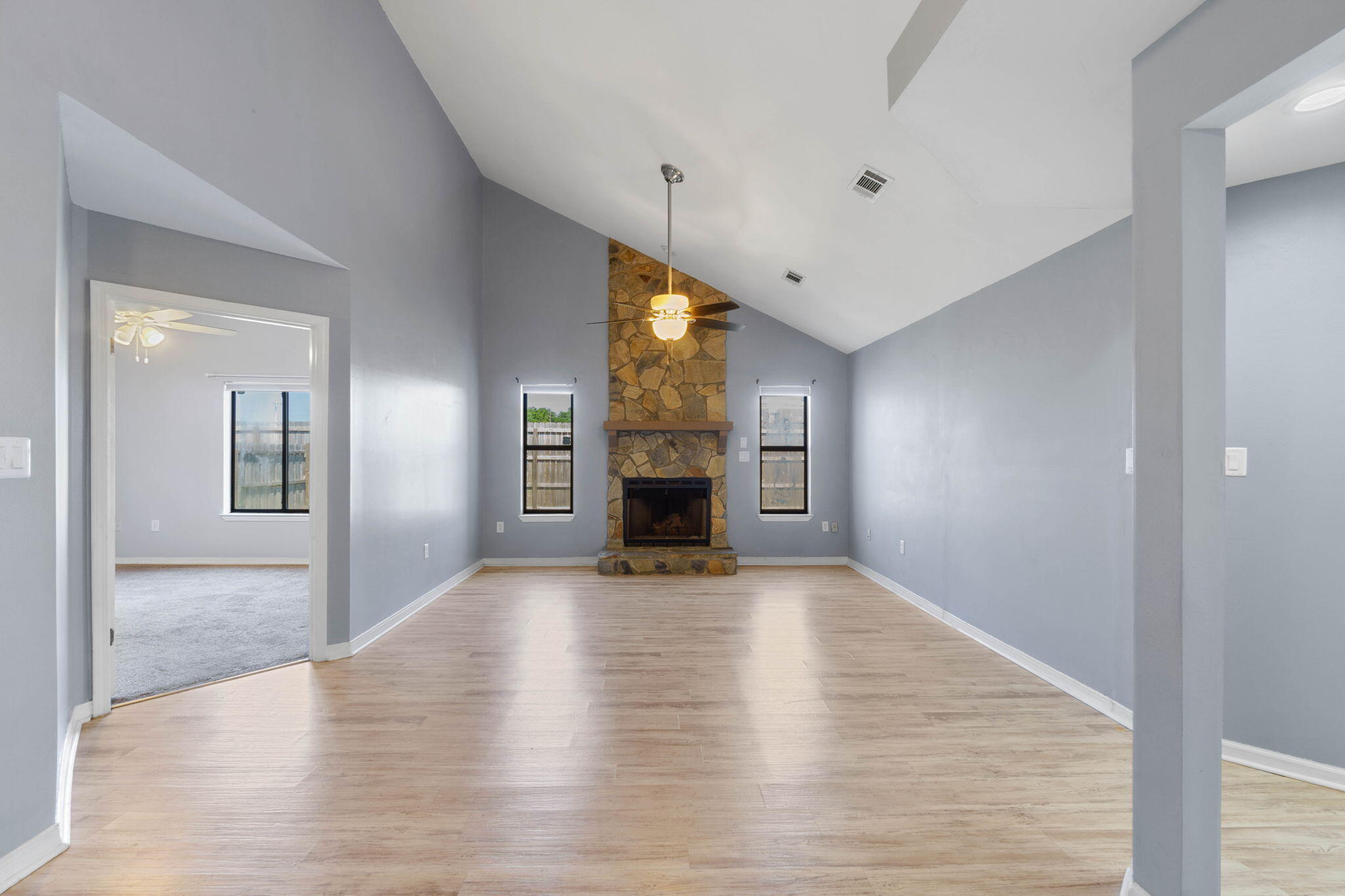 WINDMILL TERRACE - Residential