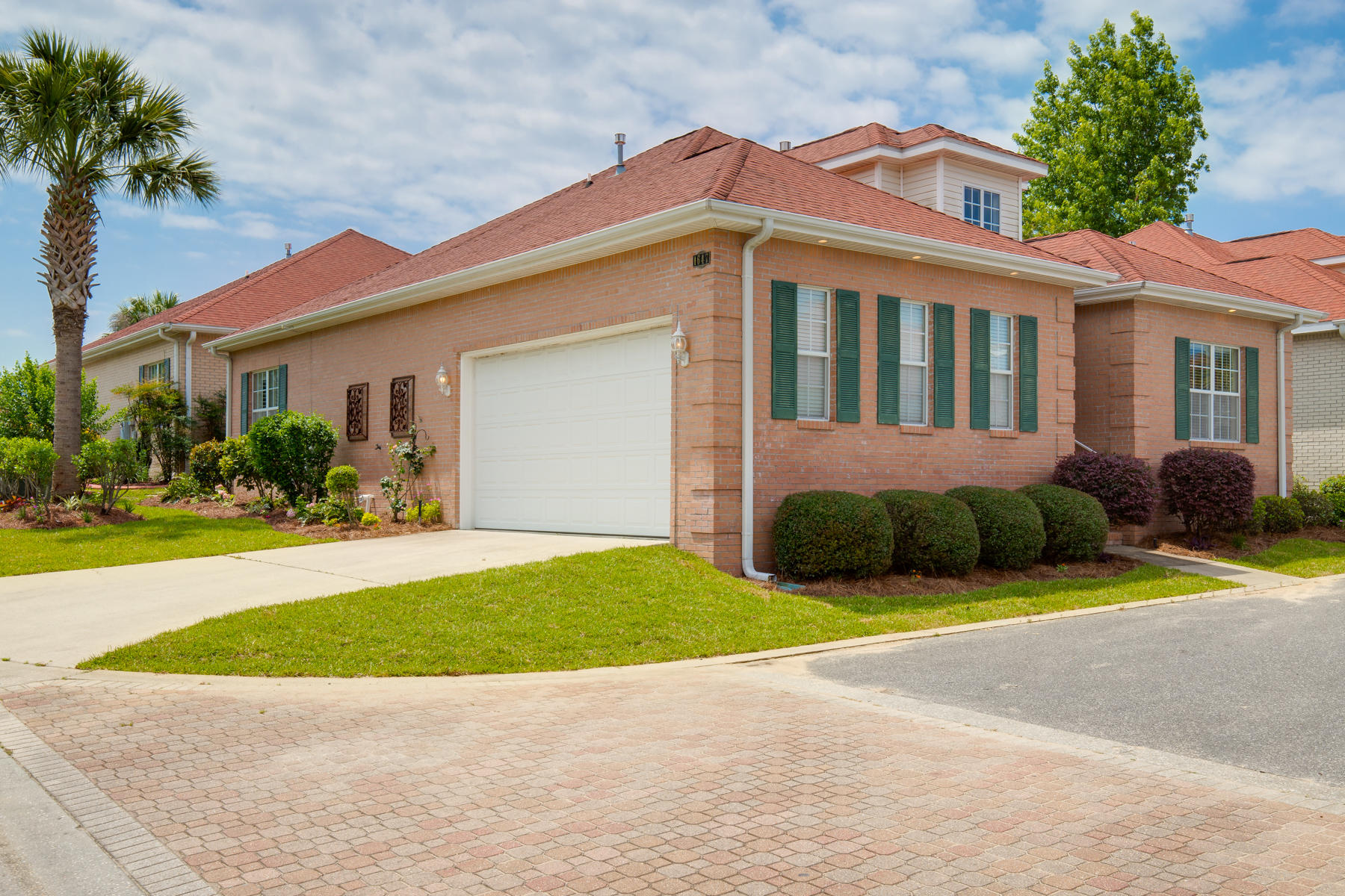 MEDITERRANEAN VILLAGE AT BLUEWATER BAY - Residential