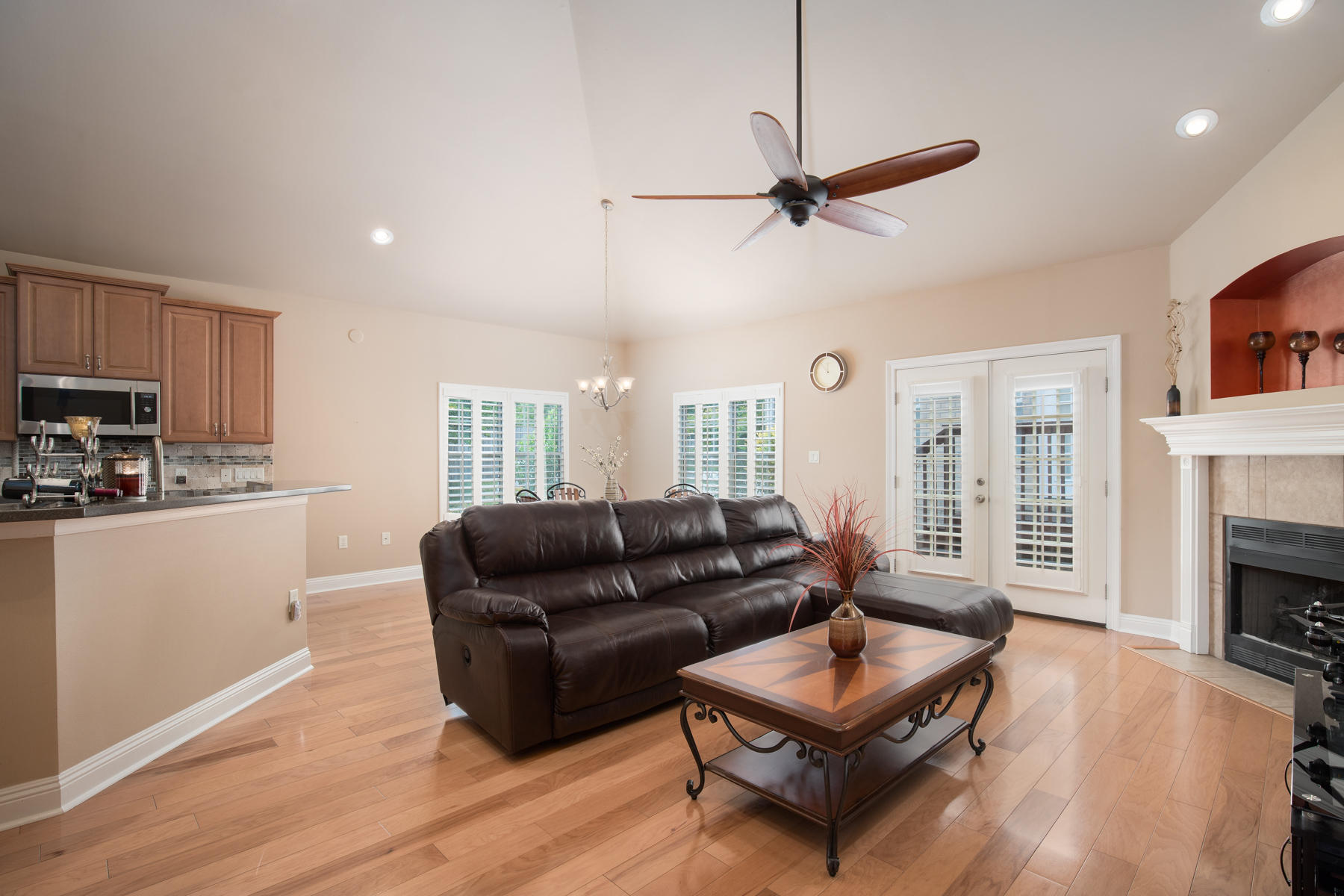 MEDITERRANEAN VILLAGE AT BLUEWATER BAY - Residential