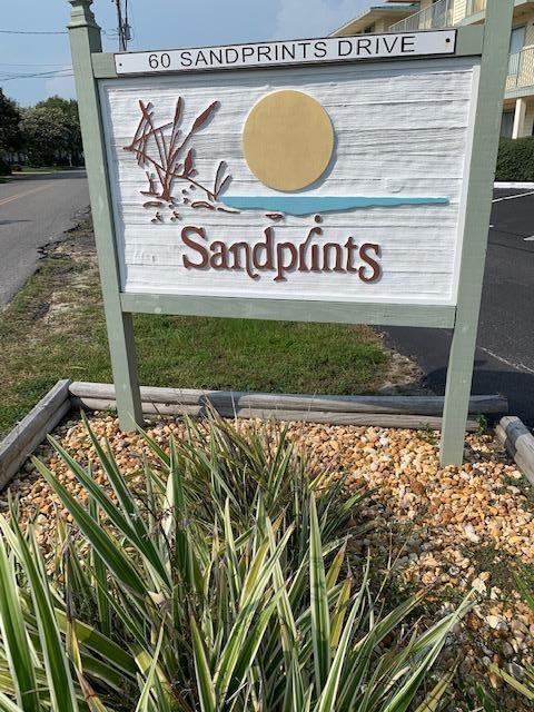SANDPRINTS CONDO - Residential