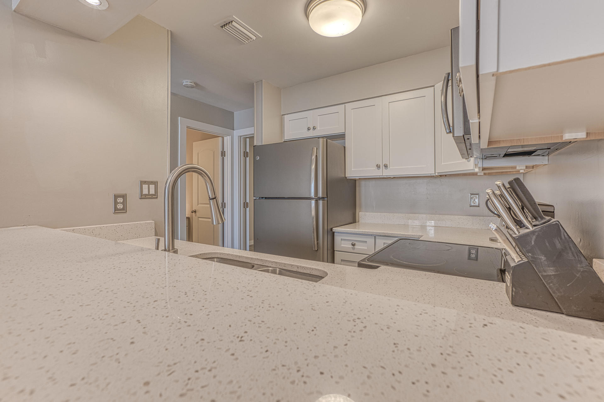 SANDPRINTS CONDO - Residential