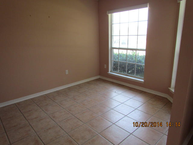 CHEROKEE BEND S/D - Residential