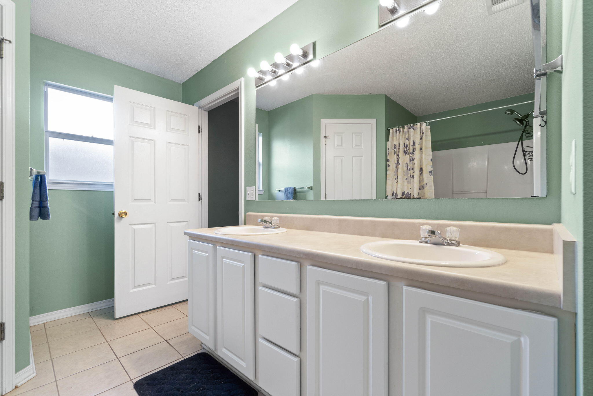 NORTHVIEW ESTATES - Residential