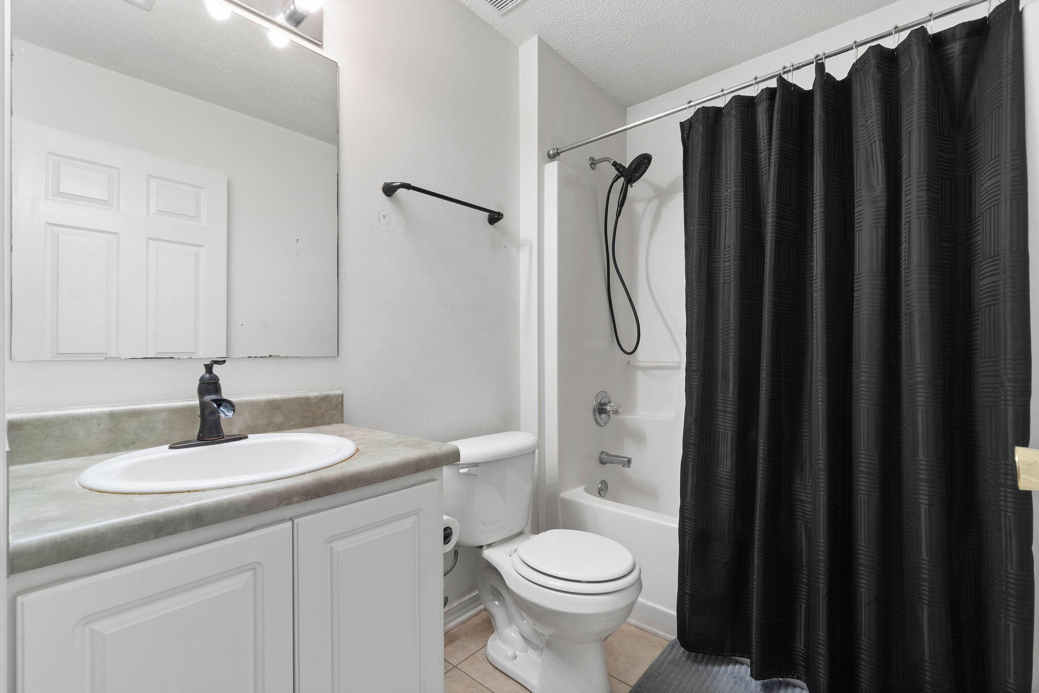 NORTHVIEW ESTATES - Residential