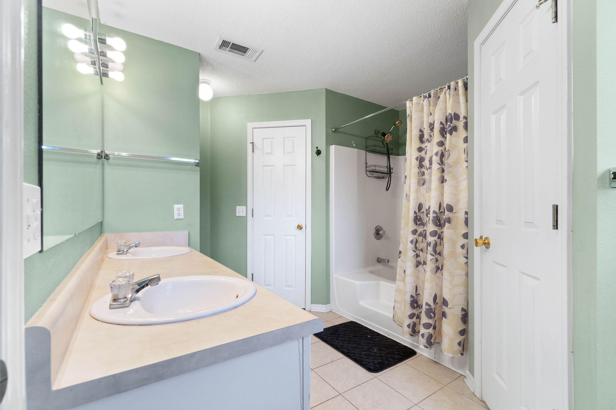 NORTHVIEW ESTATES - Residential