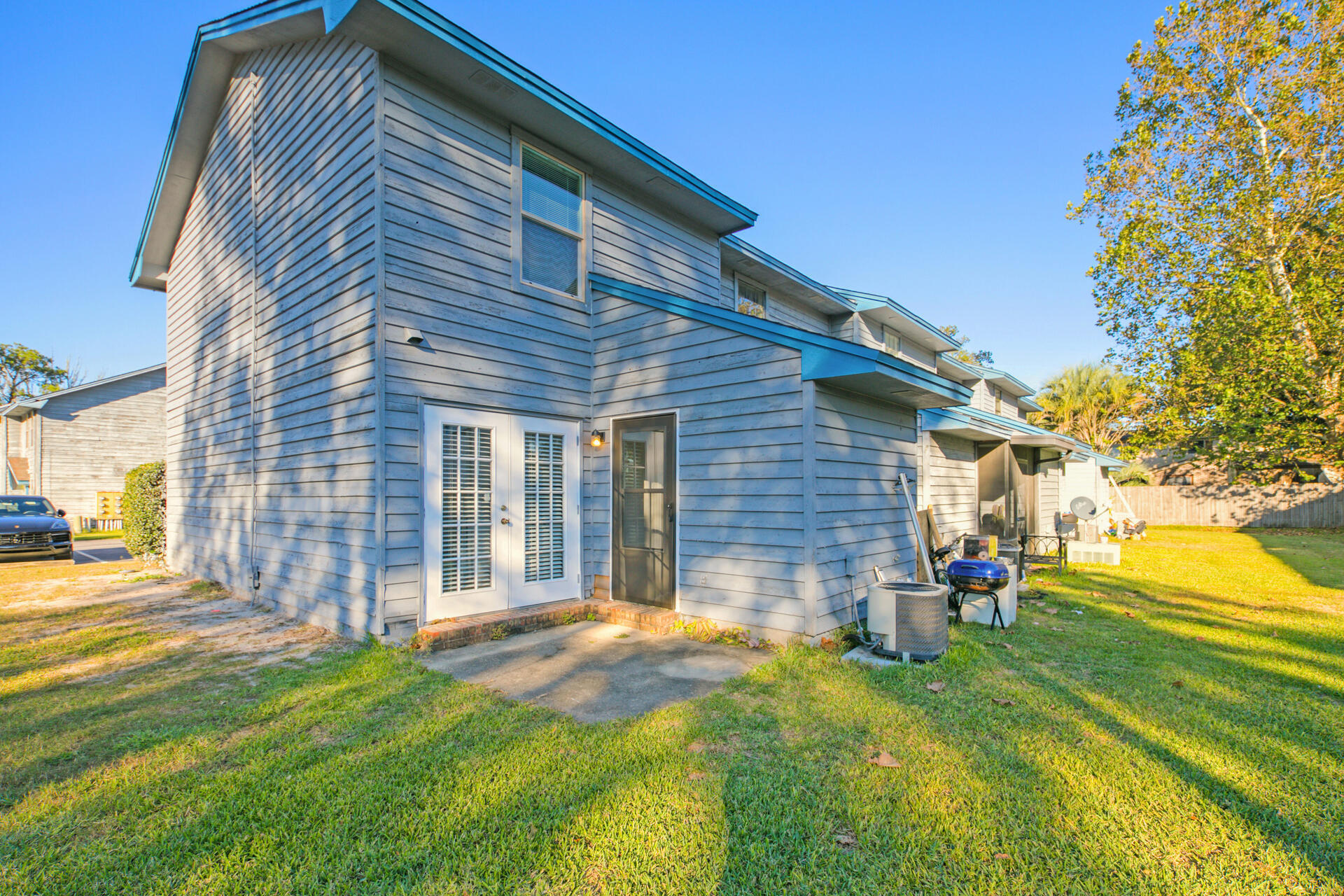 BROWNSVILLE STATION 3 - Residential