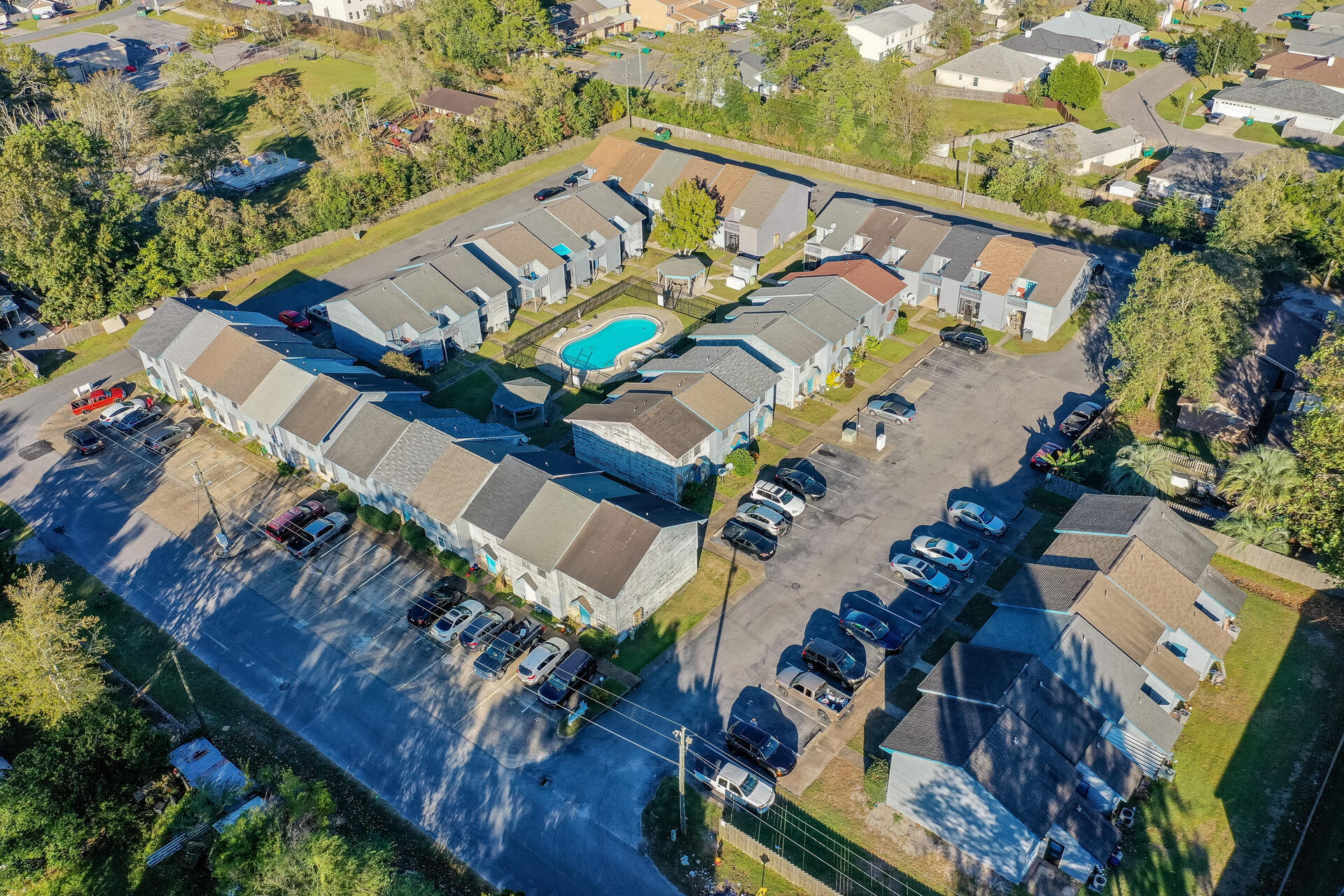 BROWNSVILLE STATION 3 - Residential