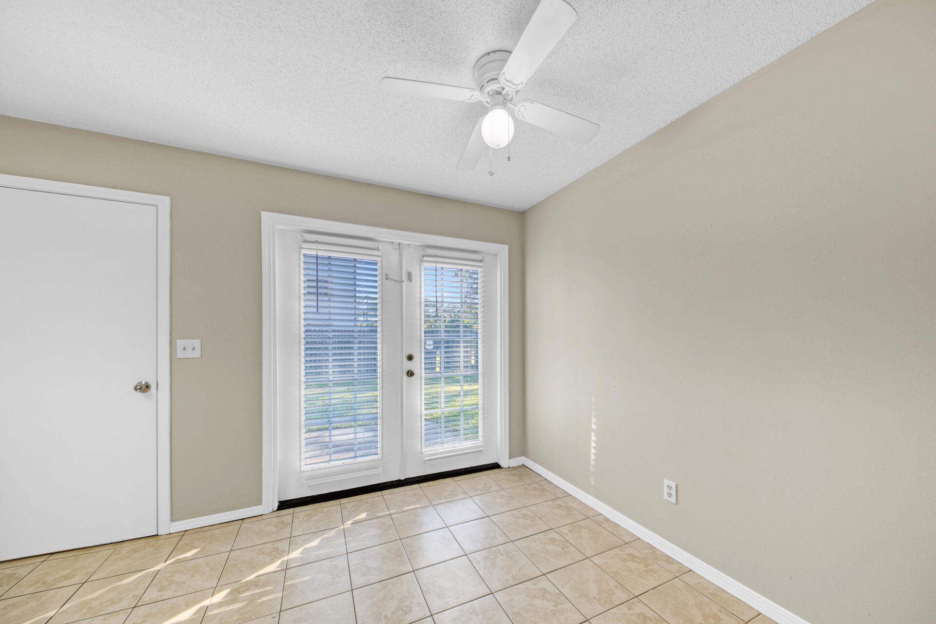 BROWNSVILLE STATION 3 - Residential