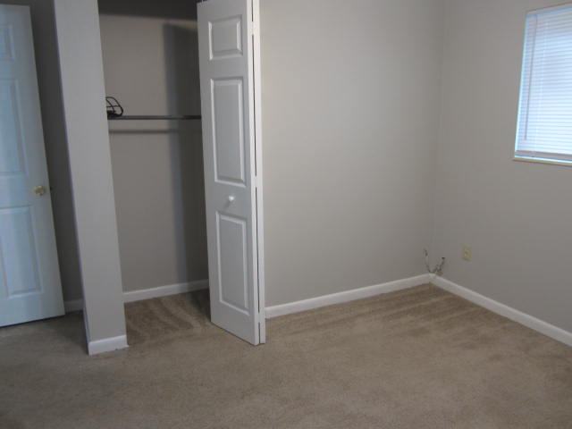 CANDLEWOOD VILLAGE - Residential Lease