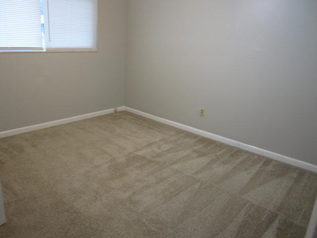 CANDLEWOOD VILLAGE - Residential Lease