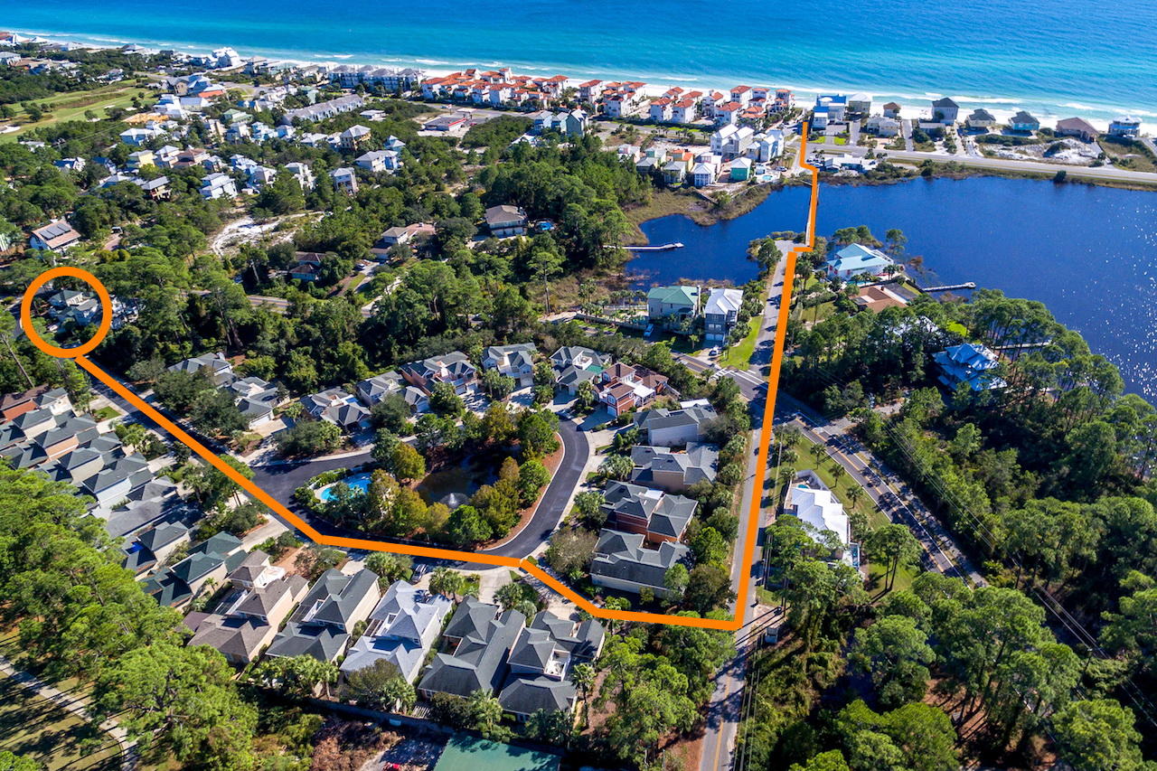 FAIRWAY VILLAS - Residential