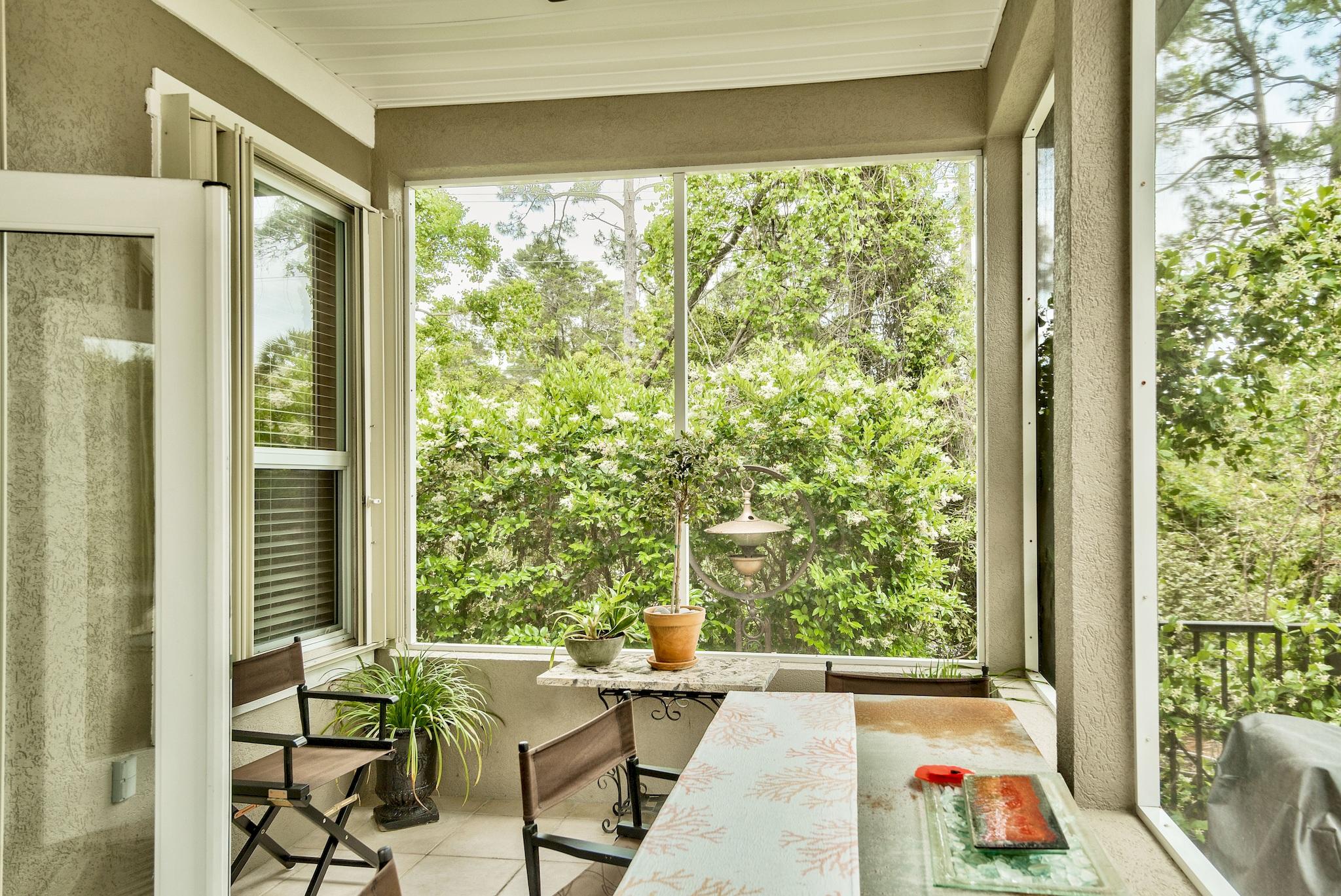 FAIRWAY VILLAS - Residential