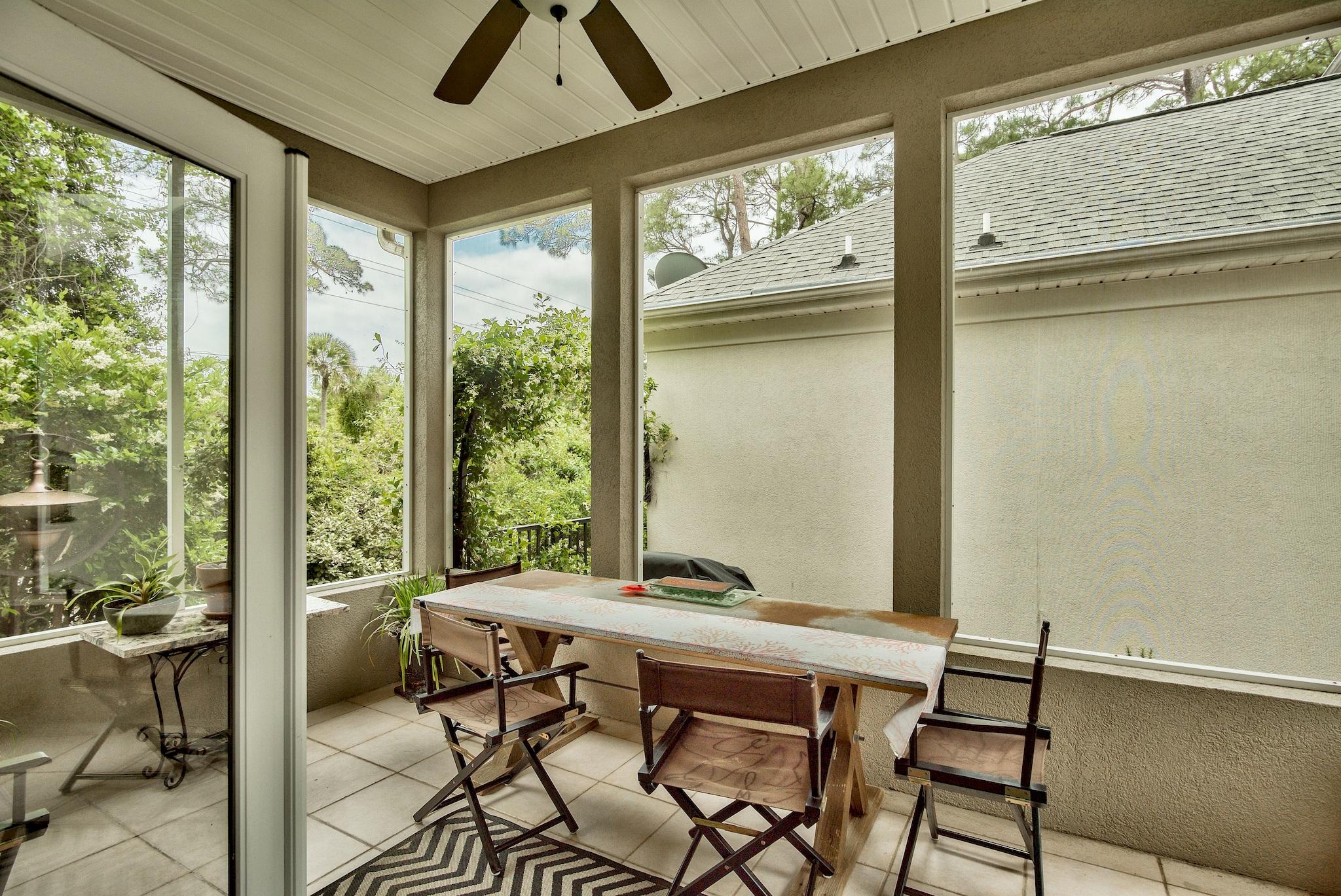 FAIRWAY VILLAS - Residential