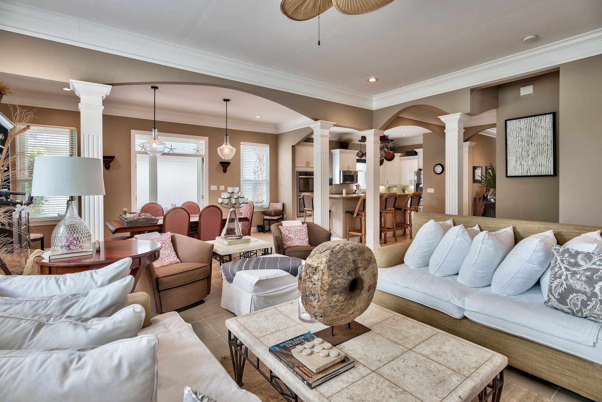 FAIRWAY VILLAS - Residential