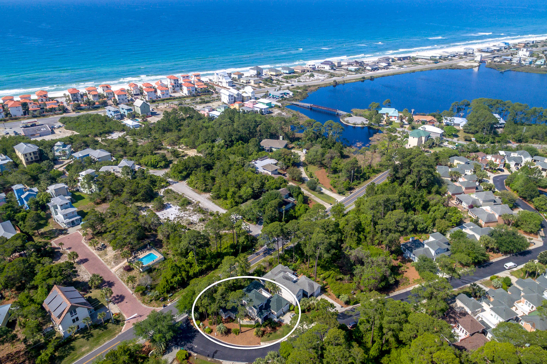 FAIRWAY VILLAS - Residential