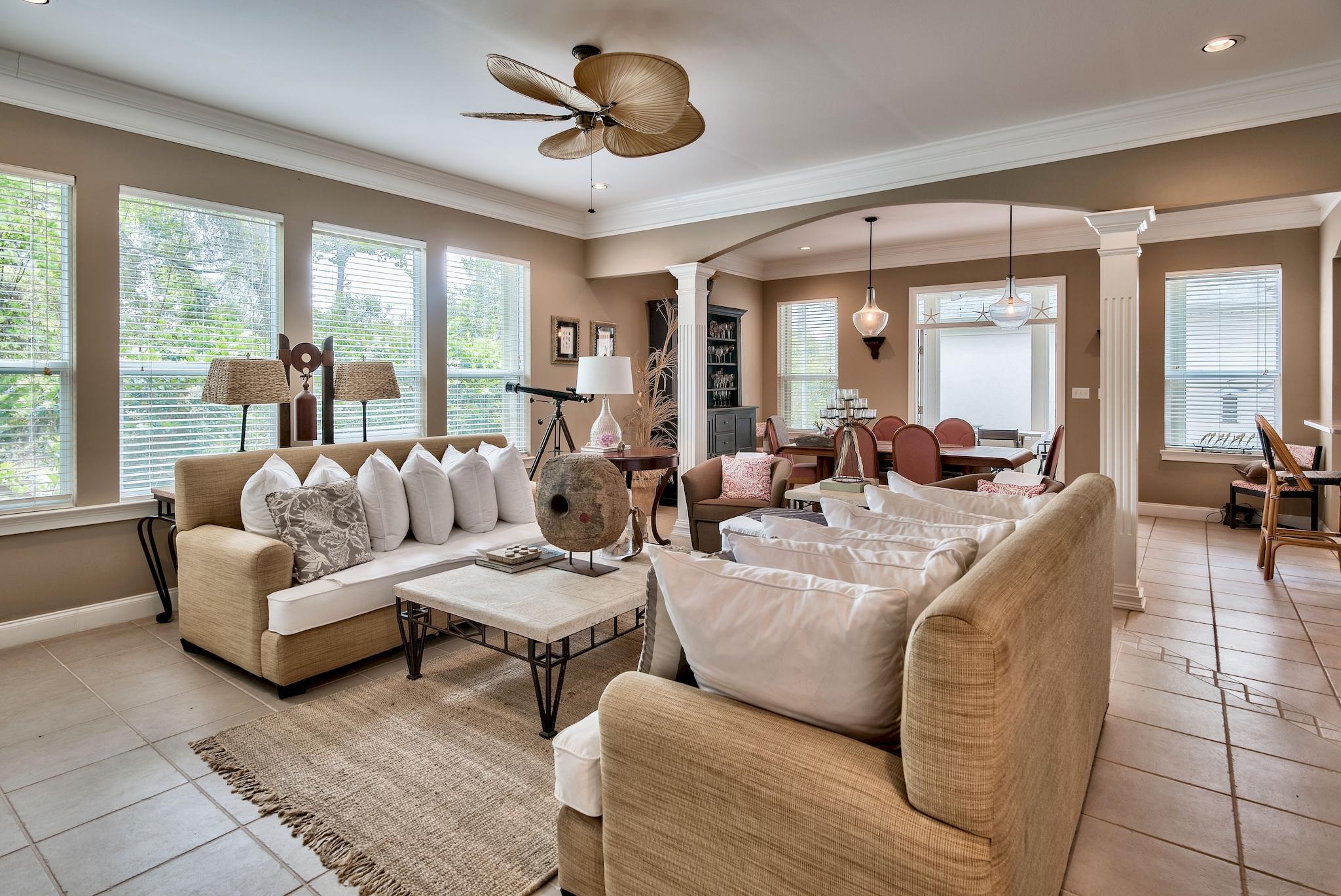 FAIRWAY VILLAS - Residential