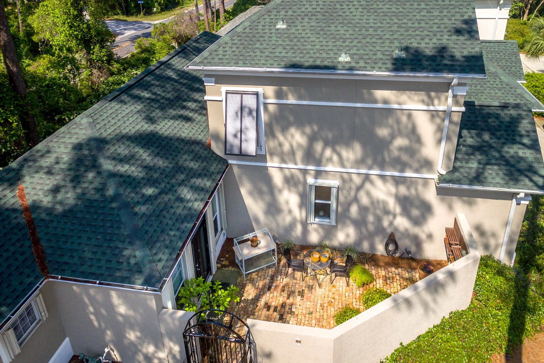 FAIRWAY VILLAS - Residential