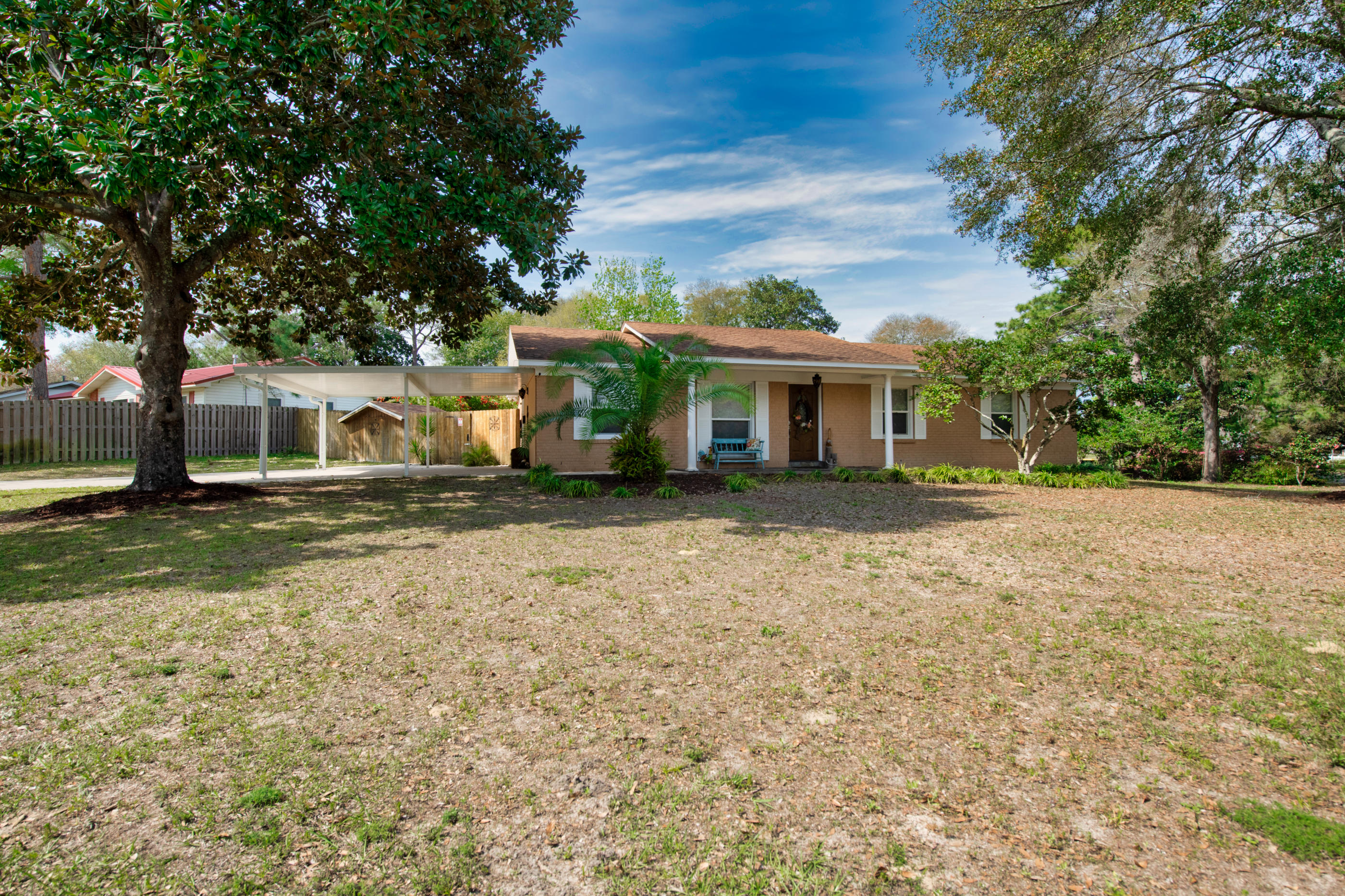 Santa Markella - Residential