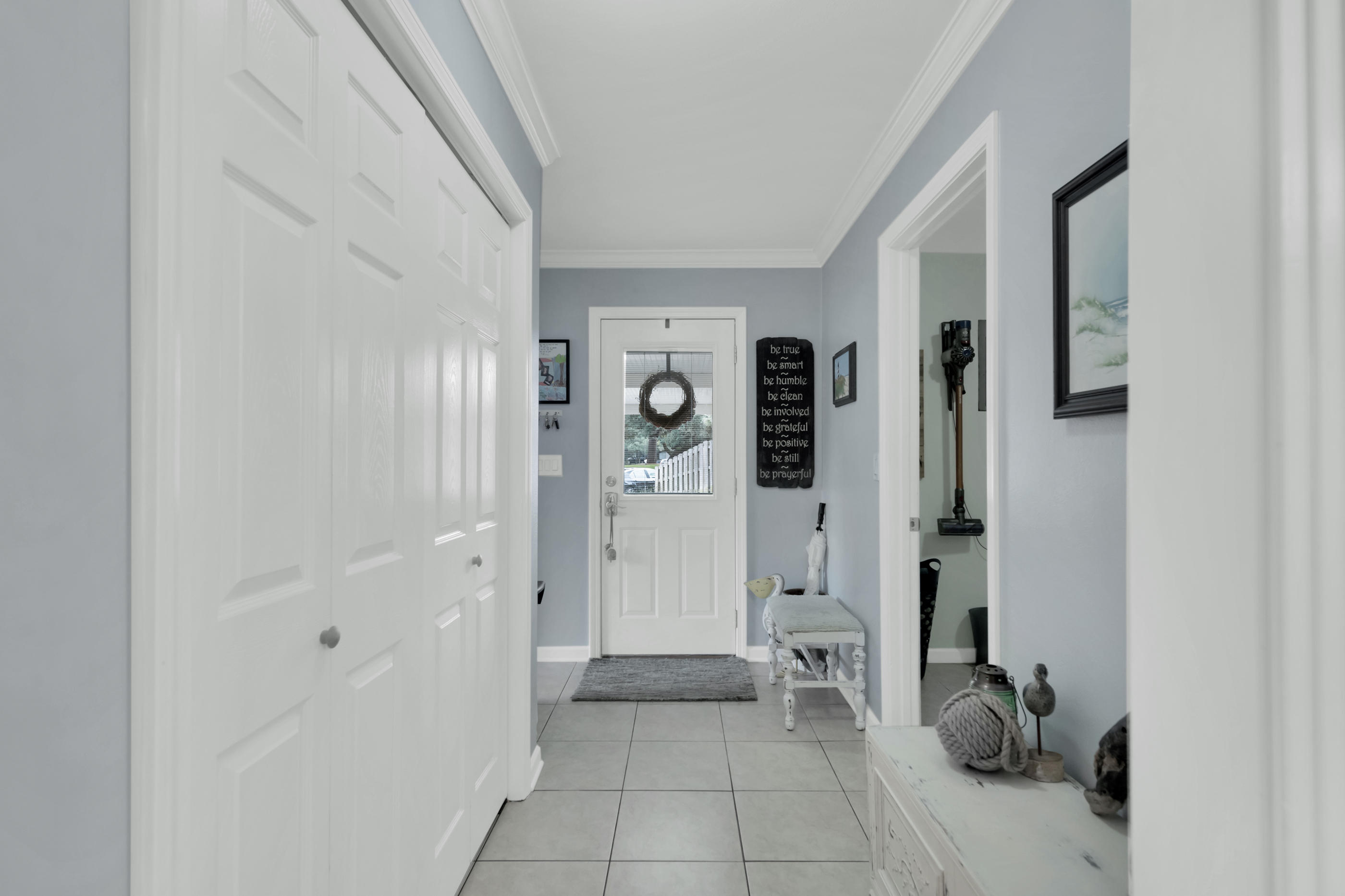 Santa Markella - Residential