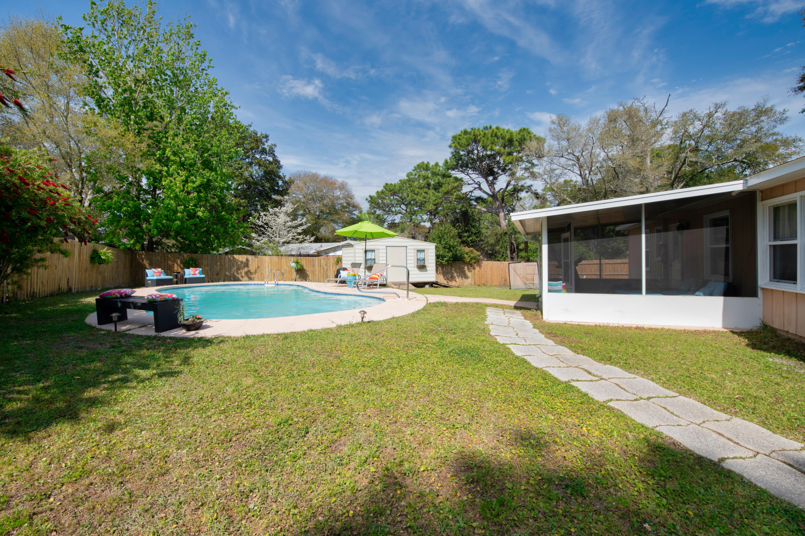 Santa Markella - Residential