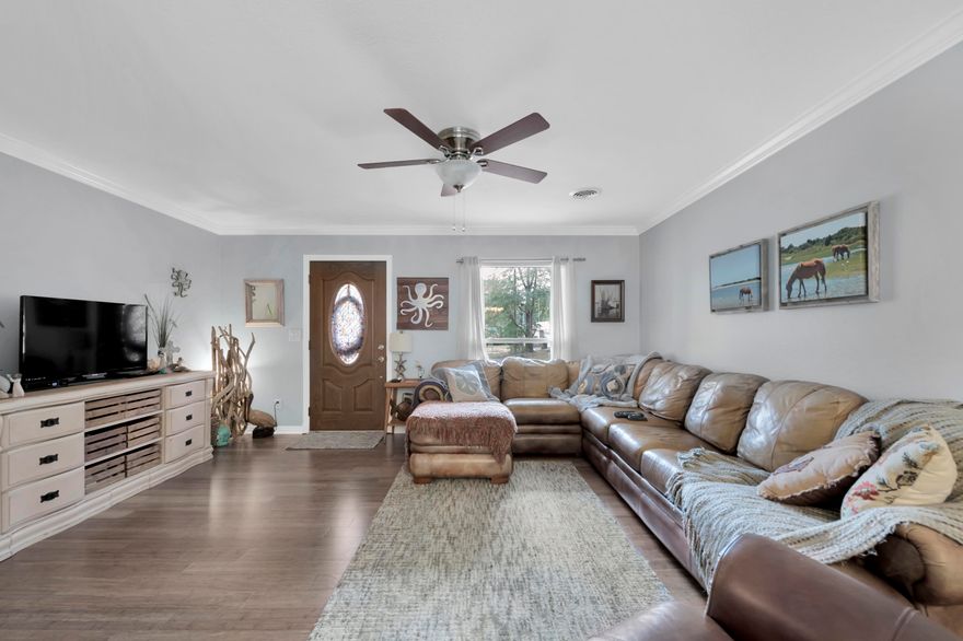 This adorable 4 bedroom/2 bath Ranch style home sits on a large corner lot in the heart of Ft. Walton Beach. This charming home has many updates and improvements to make it extremely cozy. Bamboo flooring, new tile and carpet, a renovated tiled shower with bench are just a few. Not an inside person? Enjoy your large lot. Perhaps landscaping? Gardening? Or swimming in the in-ground gunite pool. It's your choice. The pool has new gunite and pump from 2019. Ask about the 10 year warranty. If you aren't up for the sun, relax in your covered screened in porch and stay engaged in the fun.Check it out and make it your home!