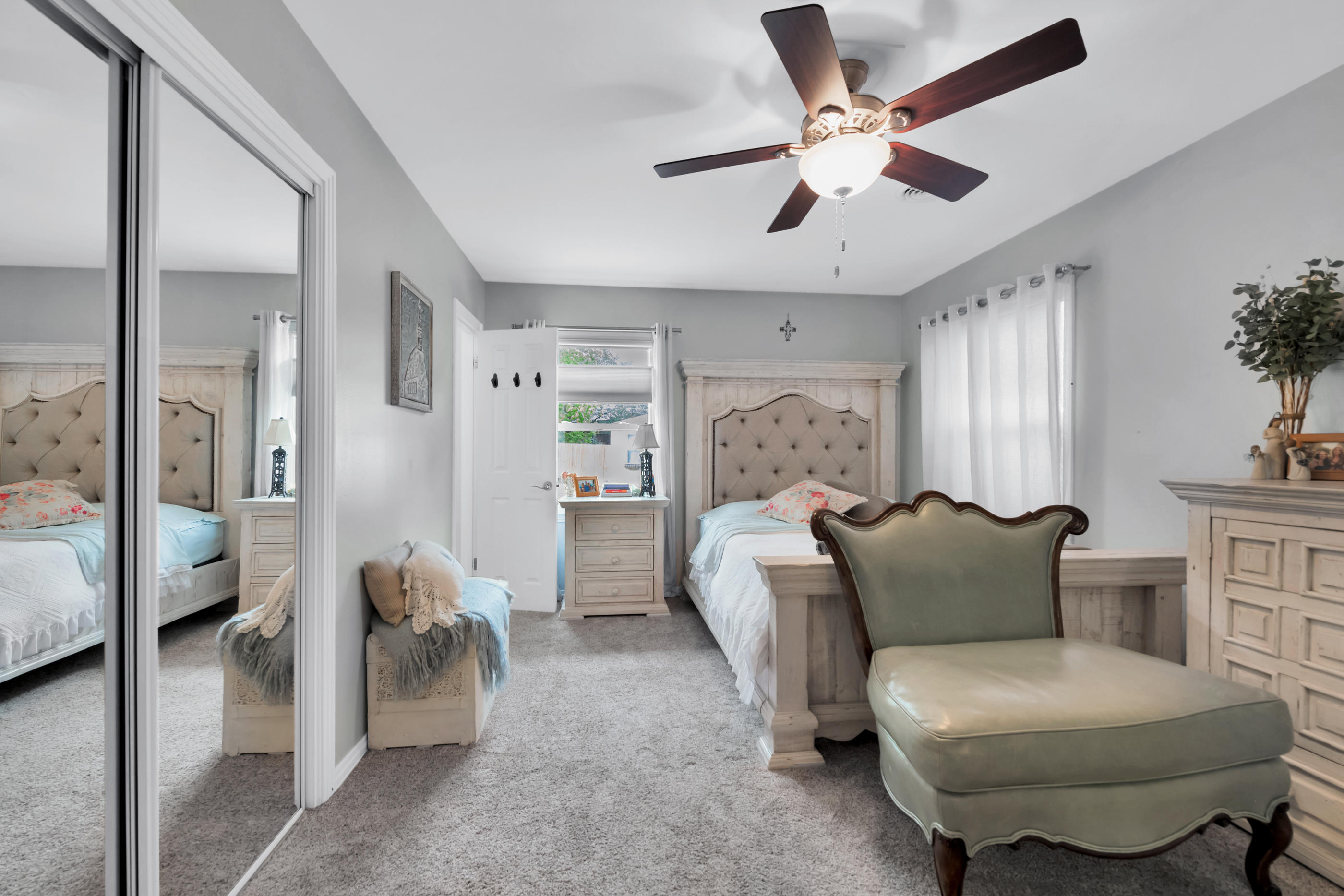 Santa Markella - Residential