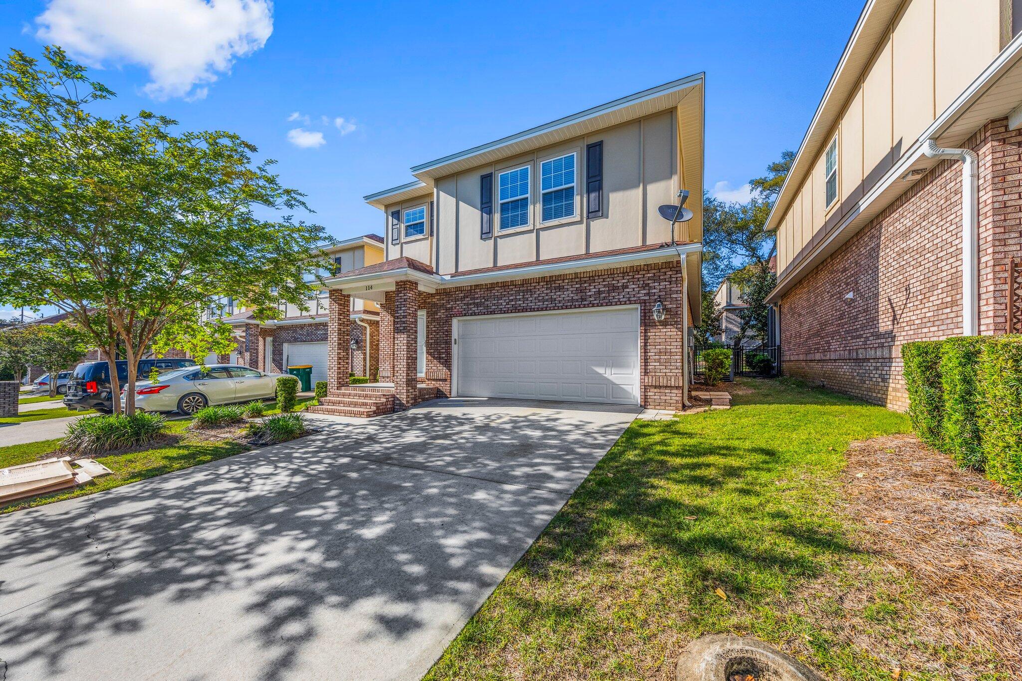 Traditions at Walton Oaks - Residential Lease