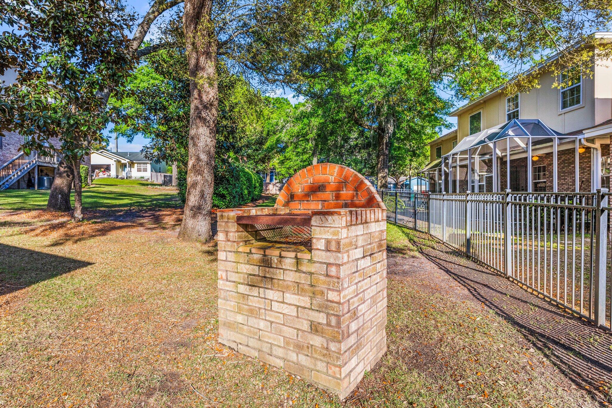 Traditions at Walton Oaks - Residential Lease