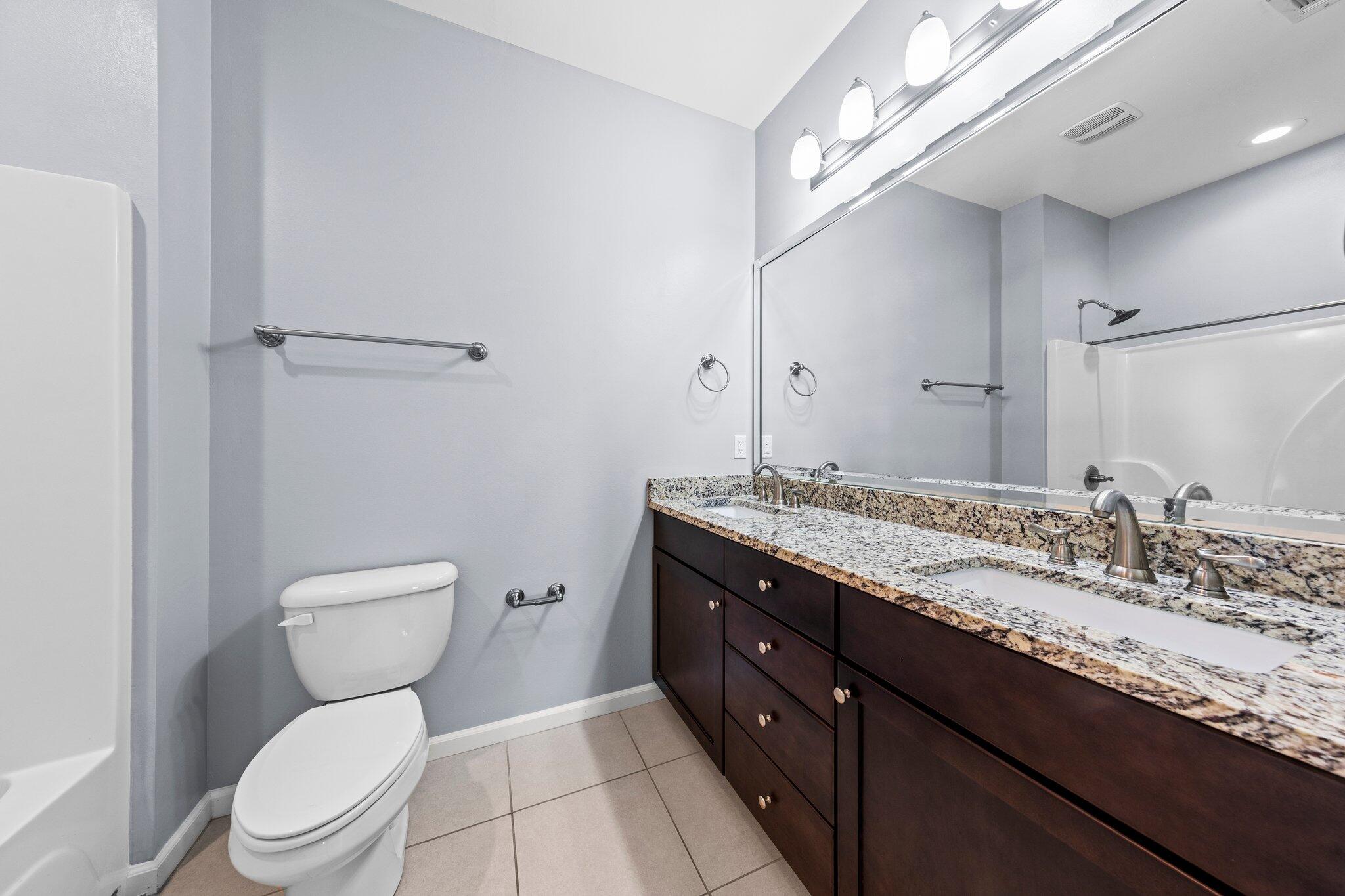 Traditions at Walton Oaks - Residential Lease