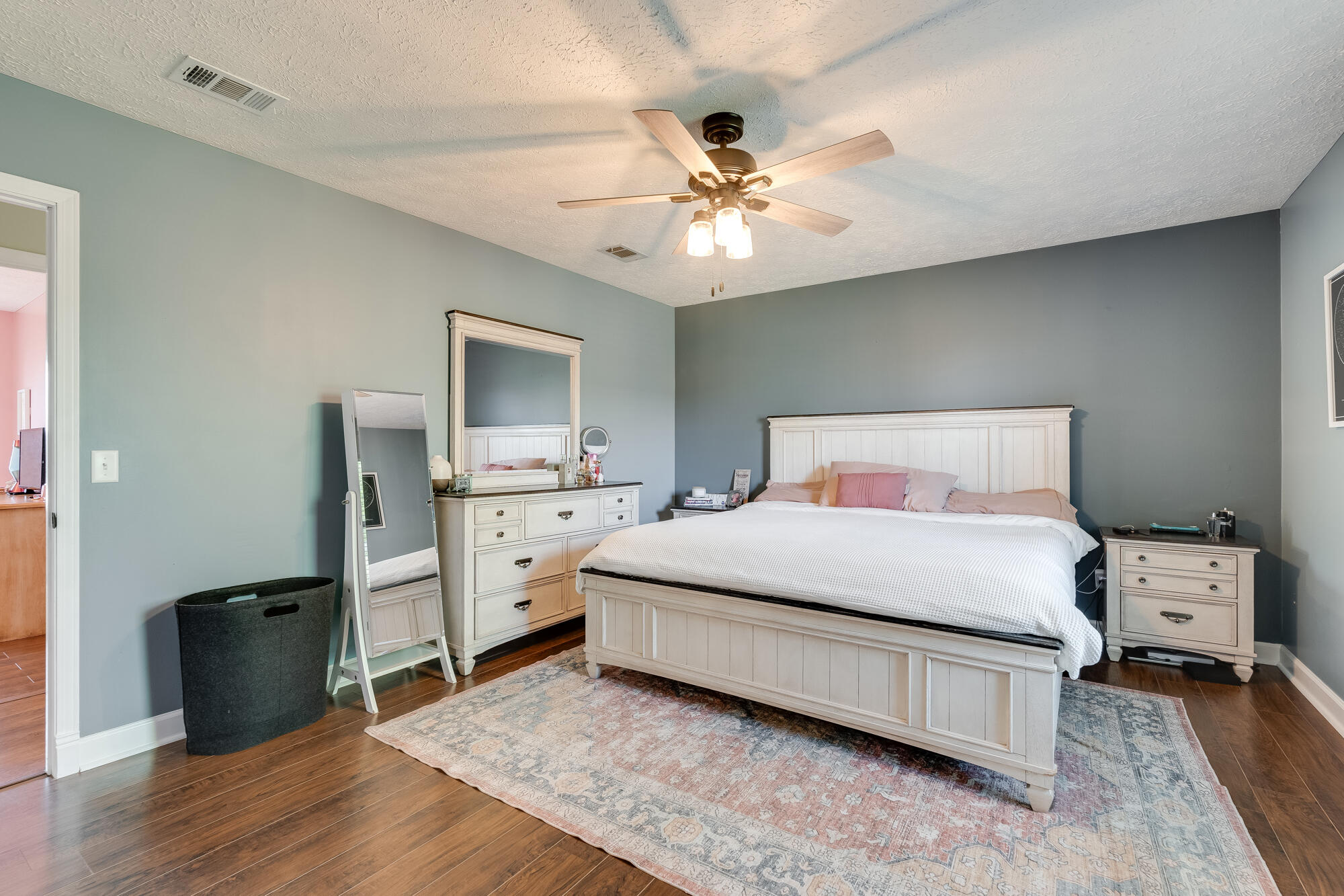 IVY ROAD ESTATES - Residential