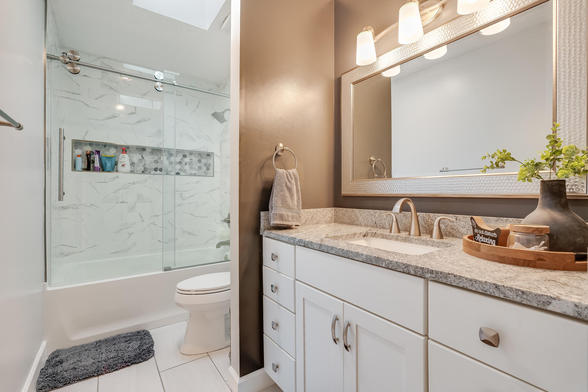 IVY ROAD ESTATES - Residential